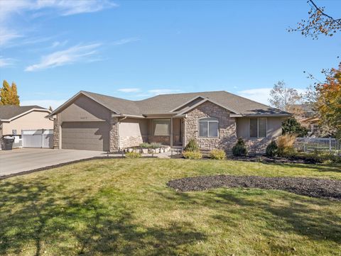 Tiny photo for 13677 S HANSOMCAB Way W, Herriman, UT 84096 (MLS # 2121563)