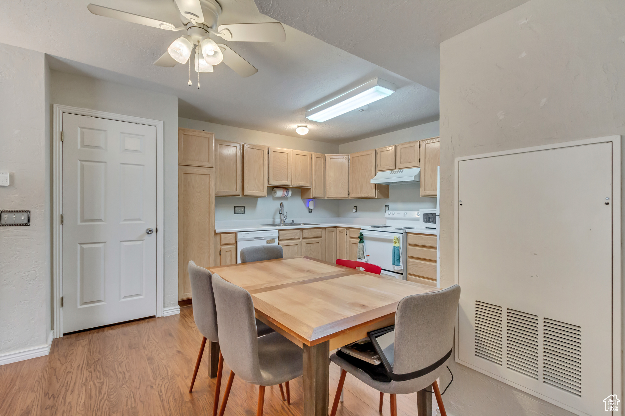 8046 W Copperfield Pl #22, Magna, Utah image 7
