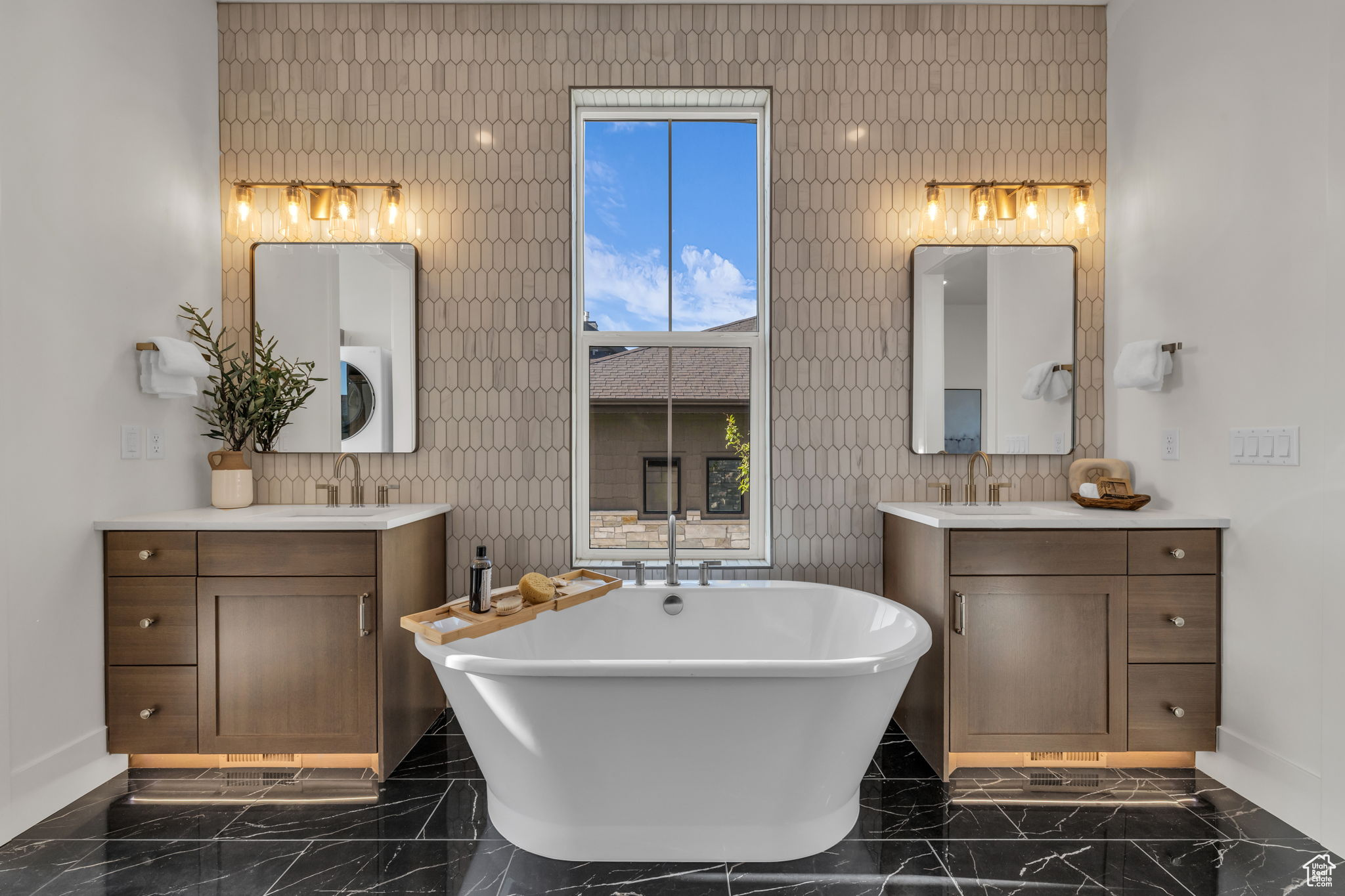 LEGACY HILLS - Residential