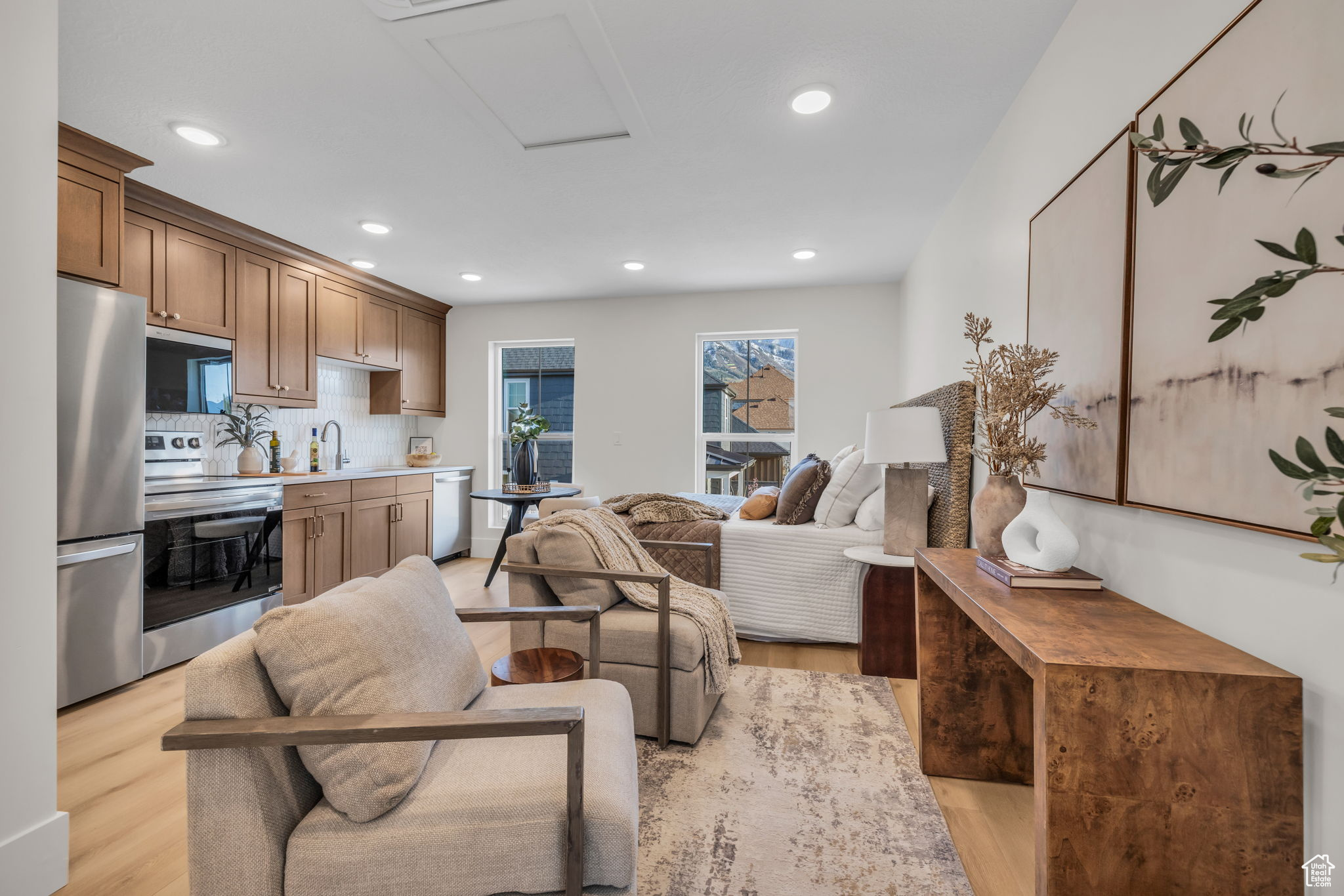 LEGACY HILLS - Residential