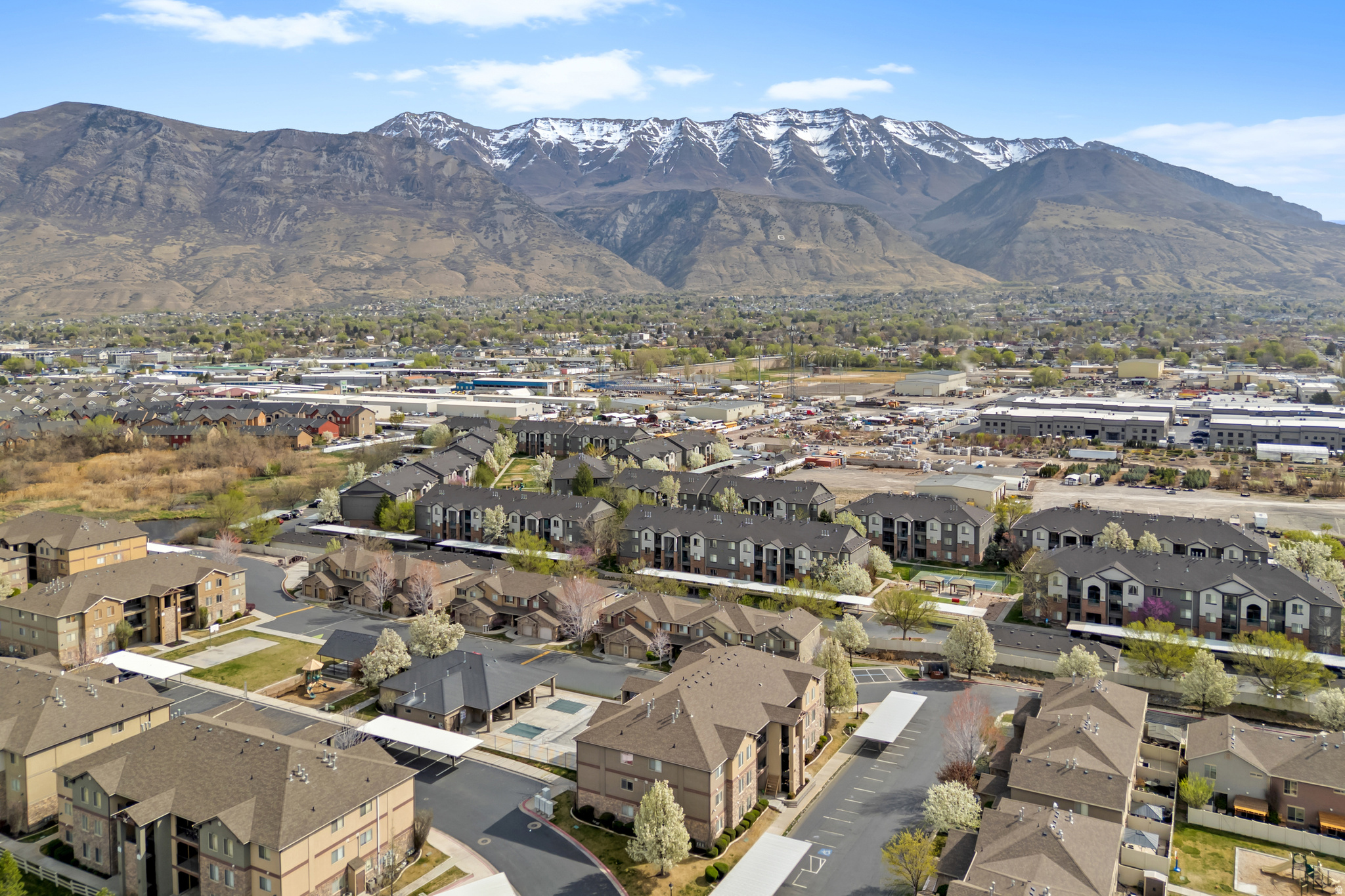 GATEWAY VILLAGE - Residential