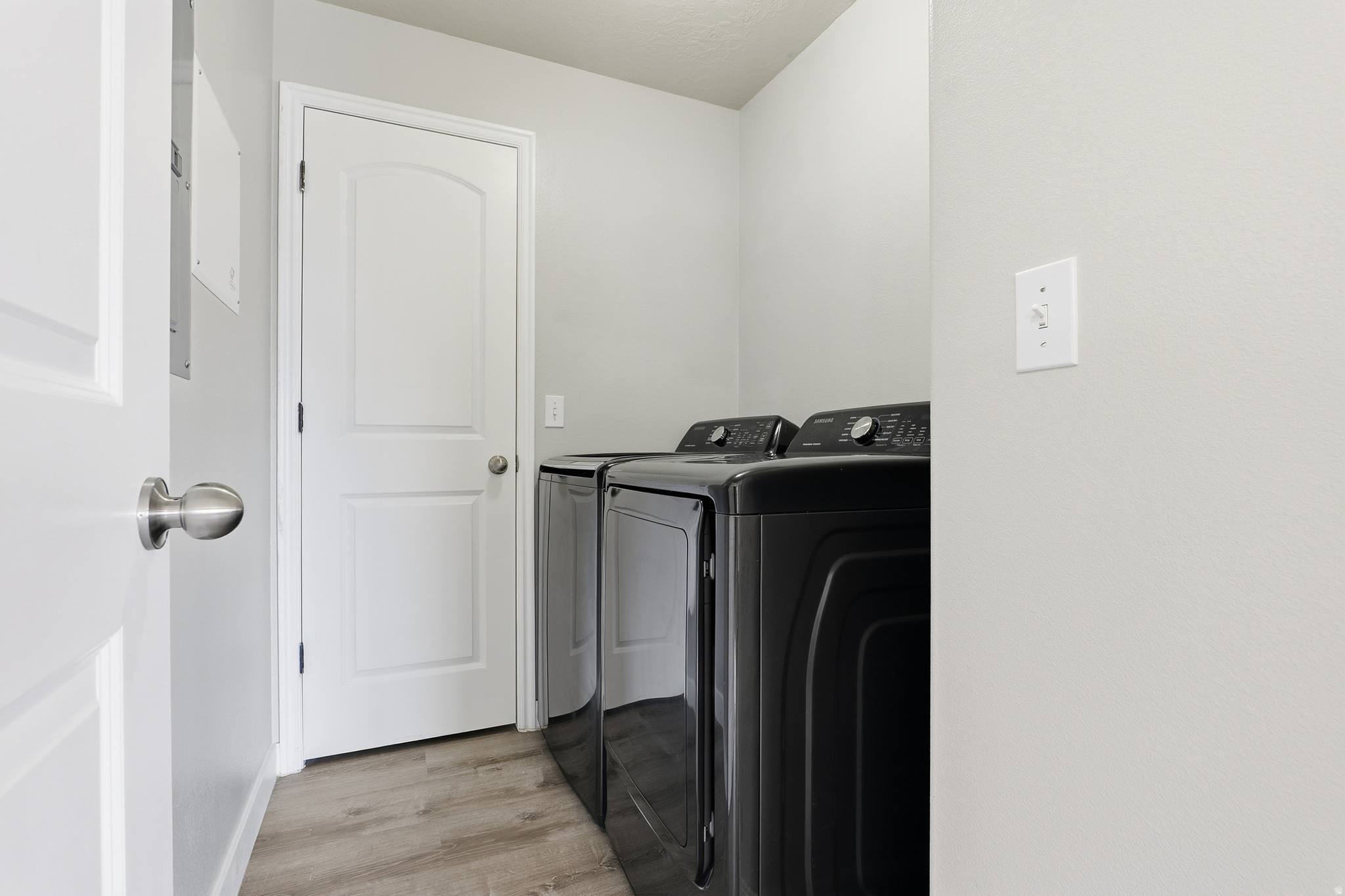 GATEWAY VILLAGE - Residential