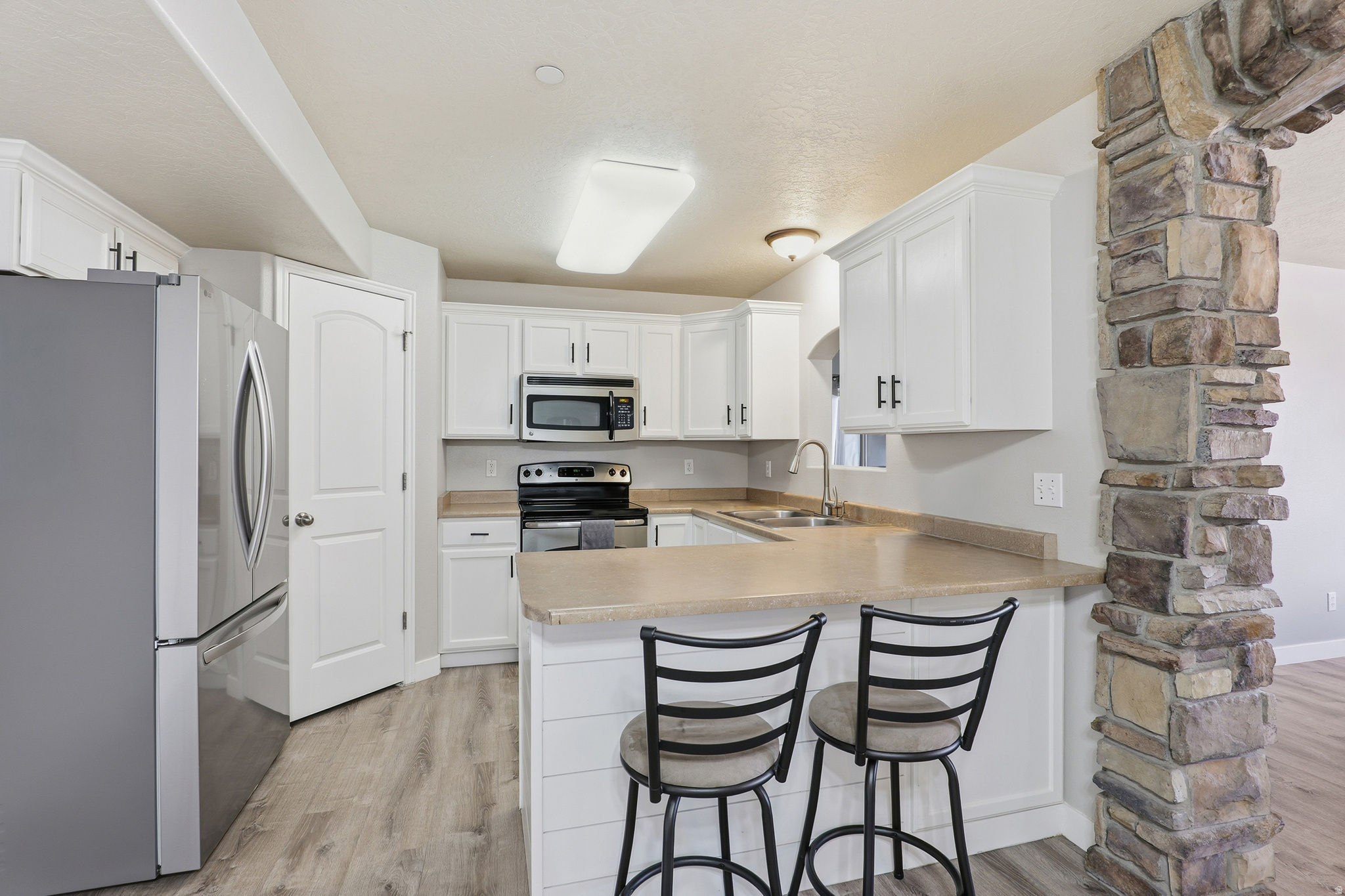 GATEWAY VILLAGE - Residential