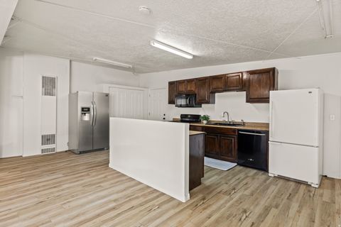 Tiny photo for 225 S 300 W, Redmond, UT 84652 (MLS # 2135157)