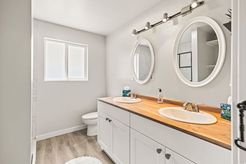 Tiny photo for 225 S 300 W, Redmond, UT 84652 (MLS # 2135157)