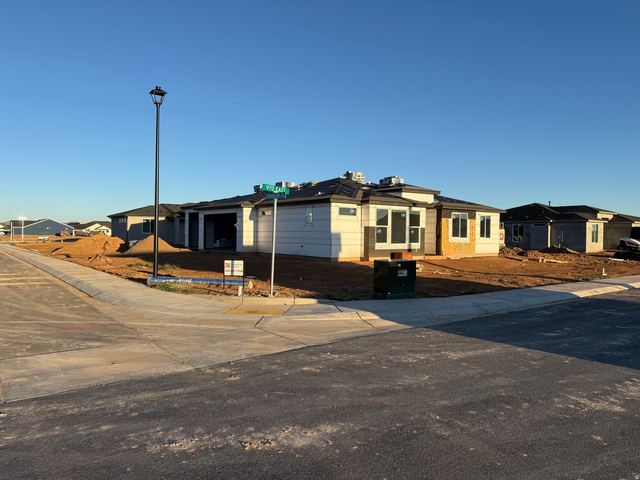 VALLEY GATE ESTATES - Residential