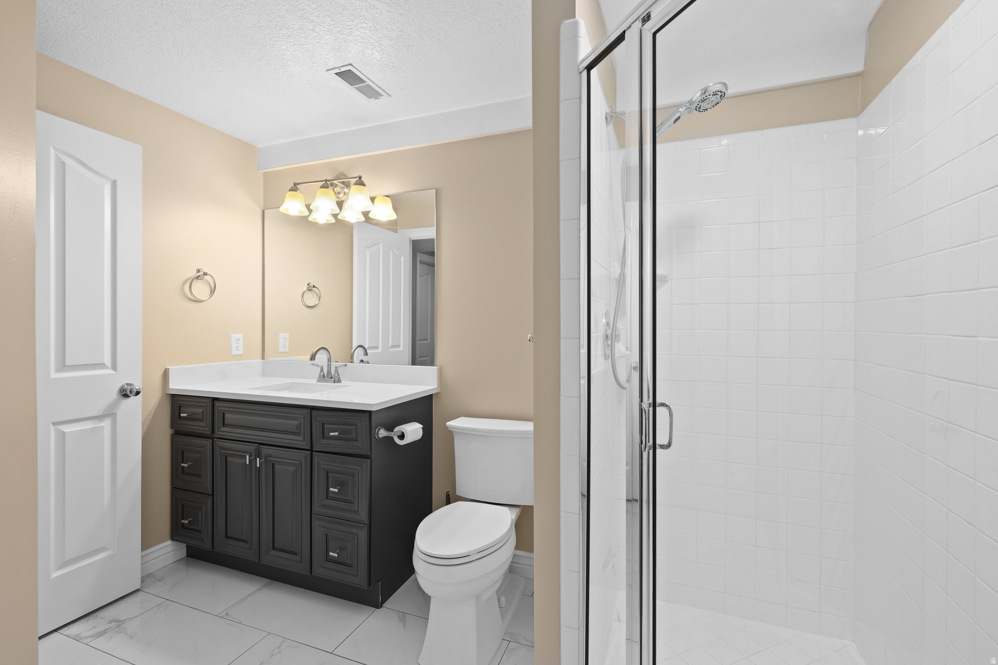 COUNTRY SPRINGS - Residential