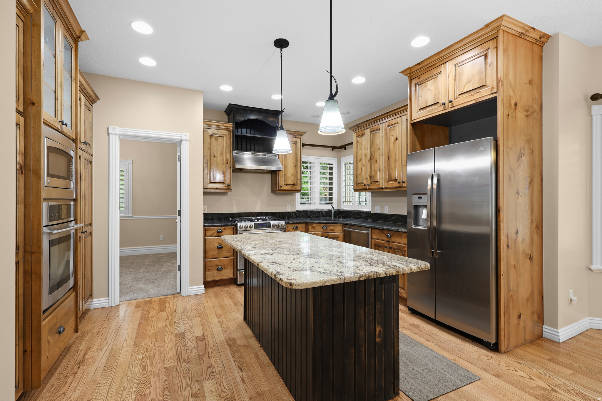 COUNTRY SPRINGS - Residential