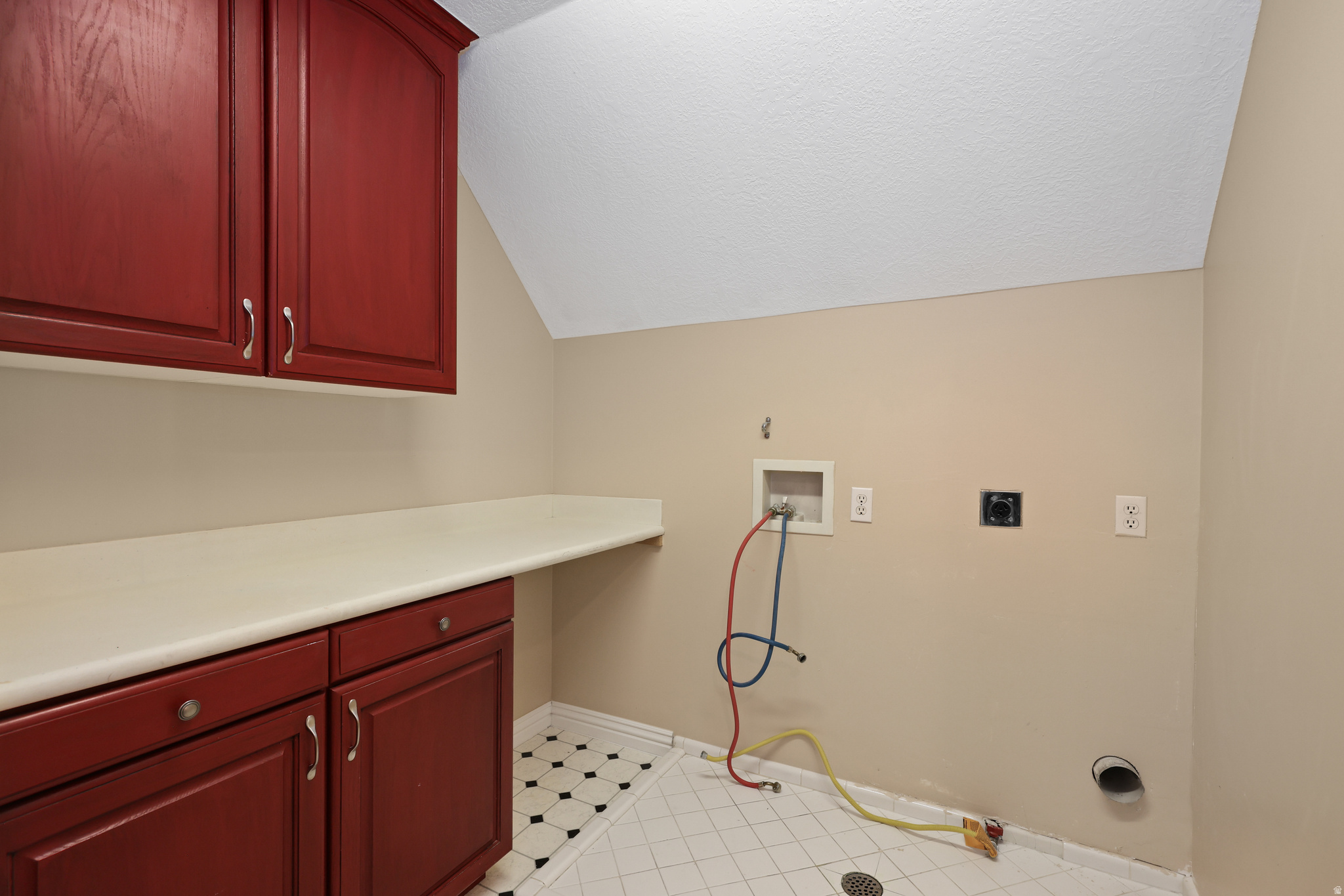 COUNTRY SPRINGS - Residential