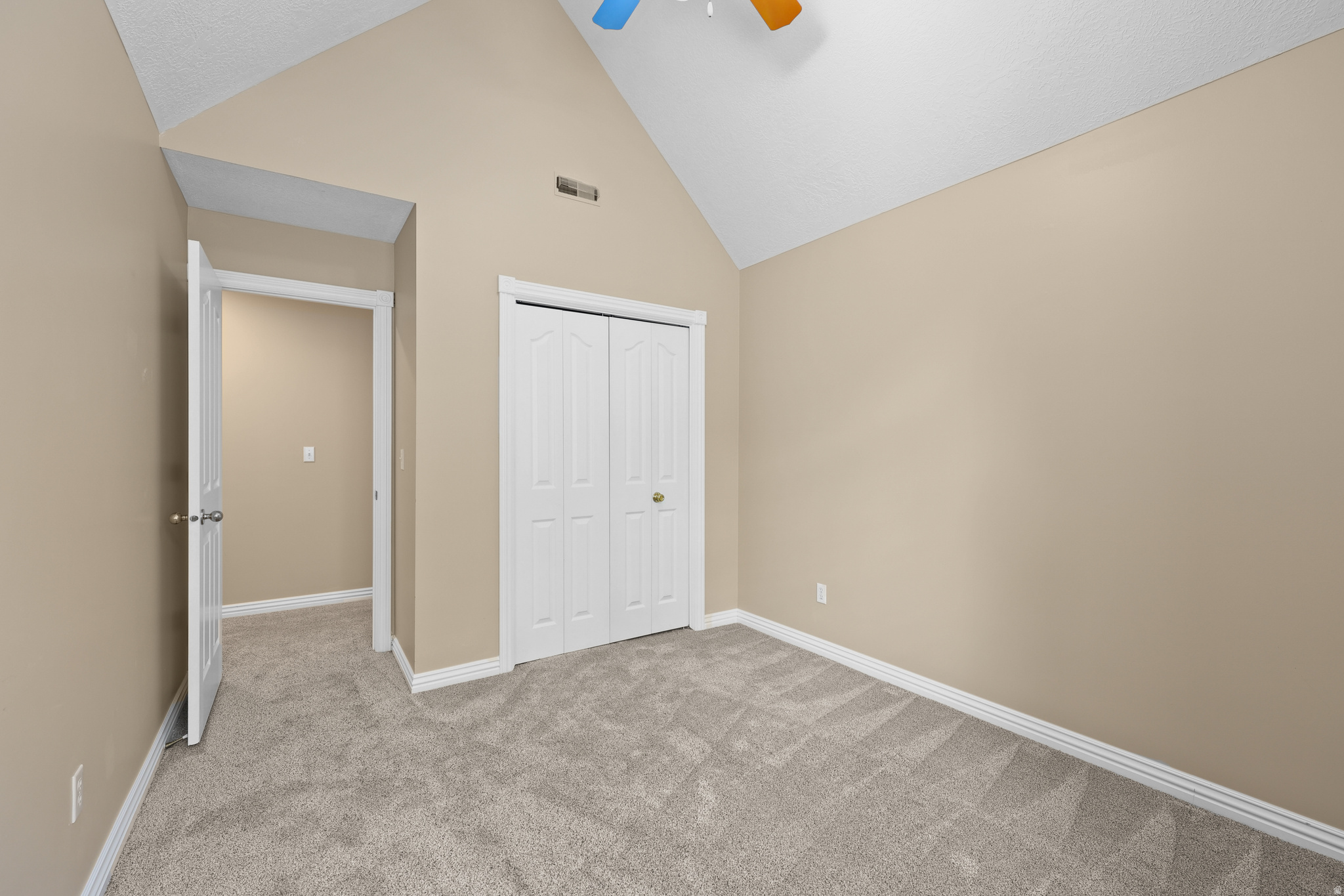 COUNTRY SPRINGS - Residential