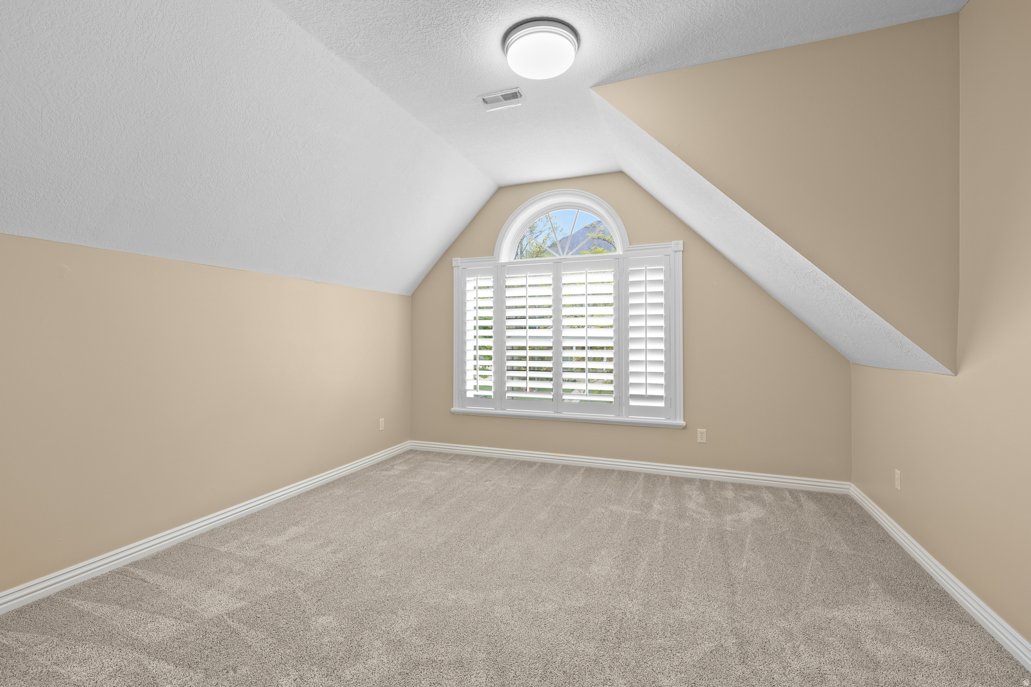 COUNTRY SPRINGS - Residential