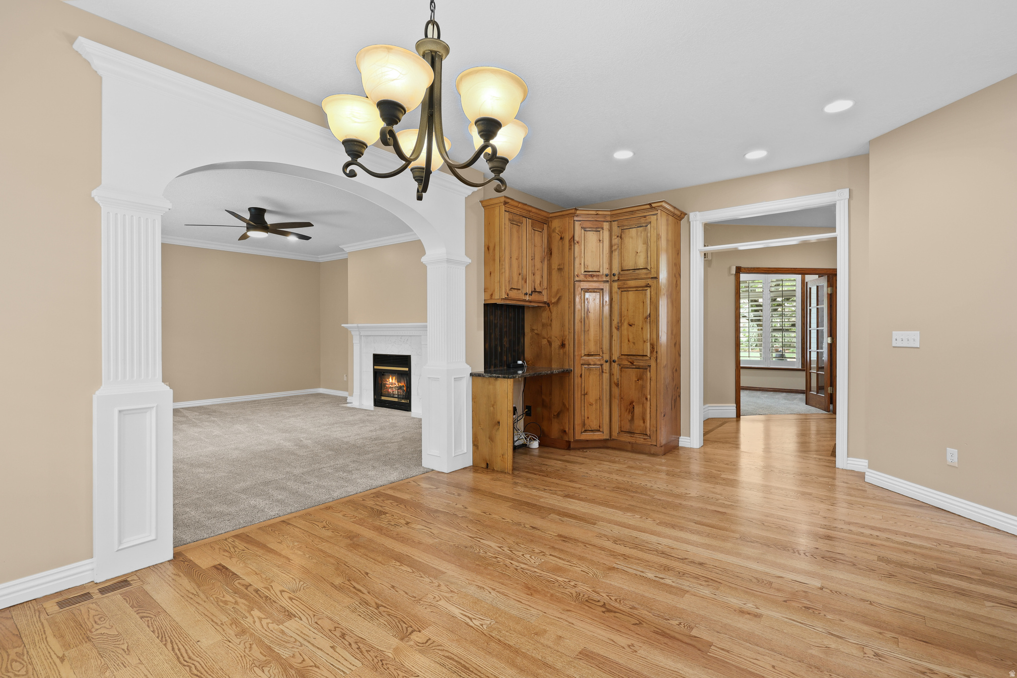 COUNTRY SPRINGS - Residential