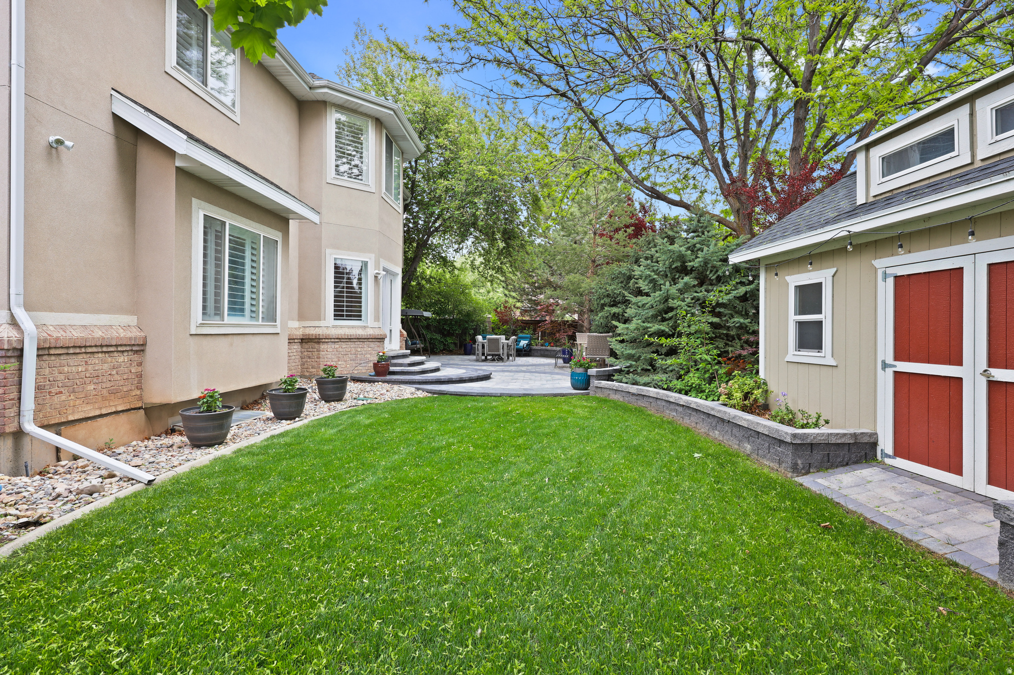 COUNTRY SPRINGS - Residential