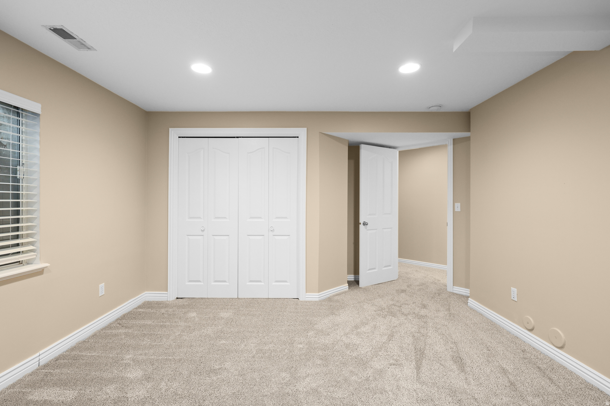 COUNTRY SPRINGS - Residential