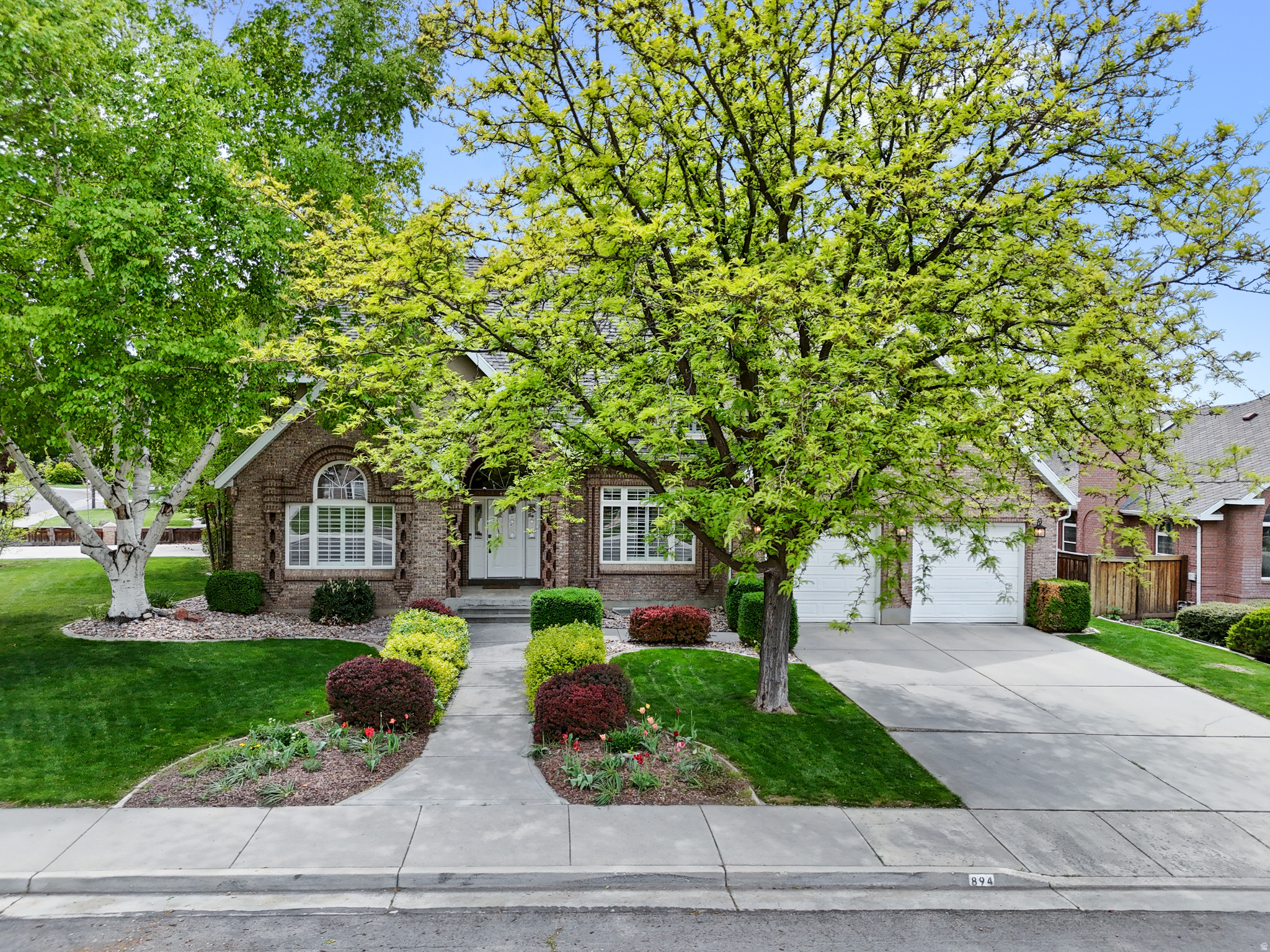 COUNTRY SPRINGS - Residential