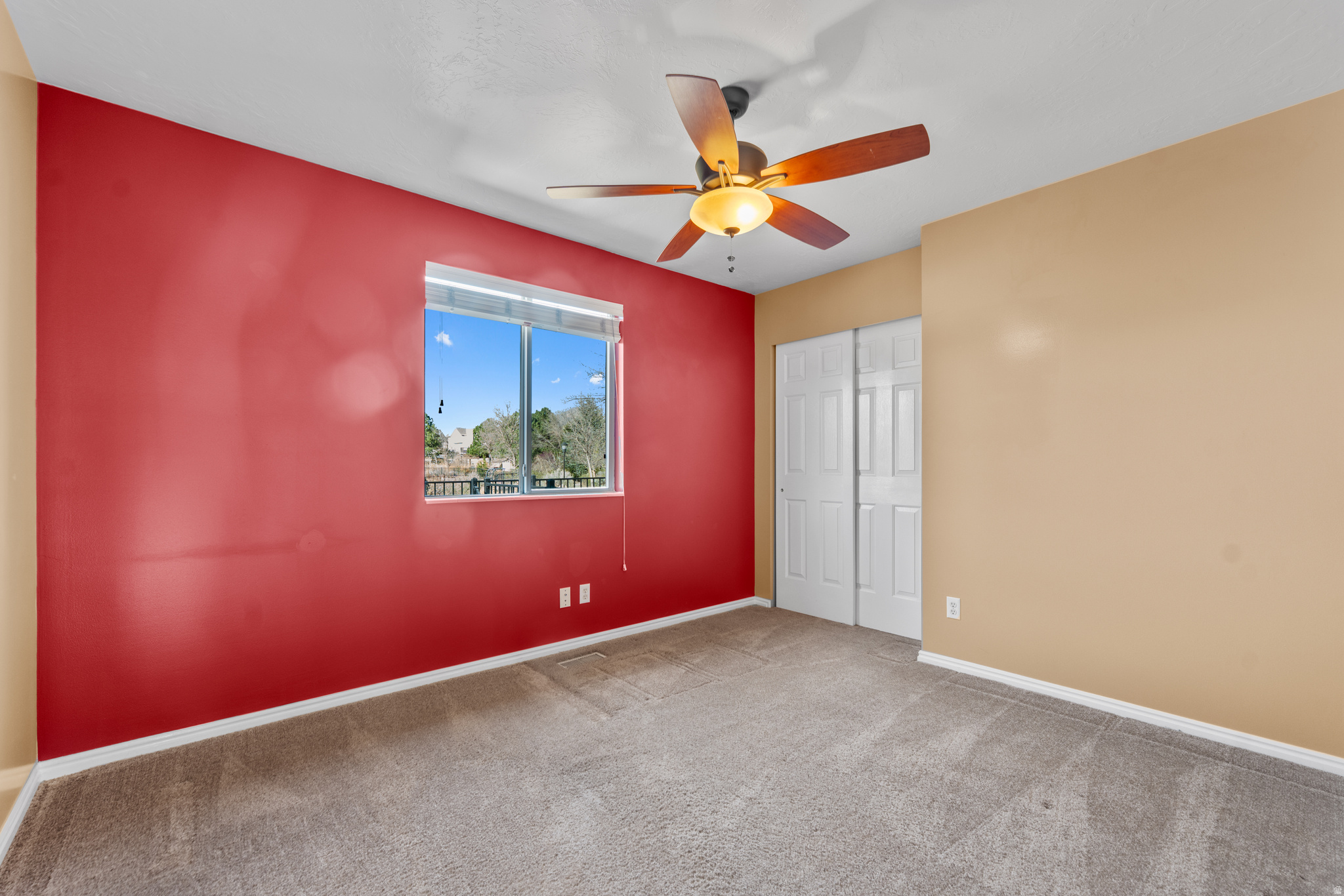 WHITE CITY - Residential