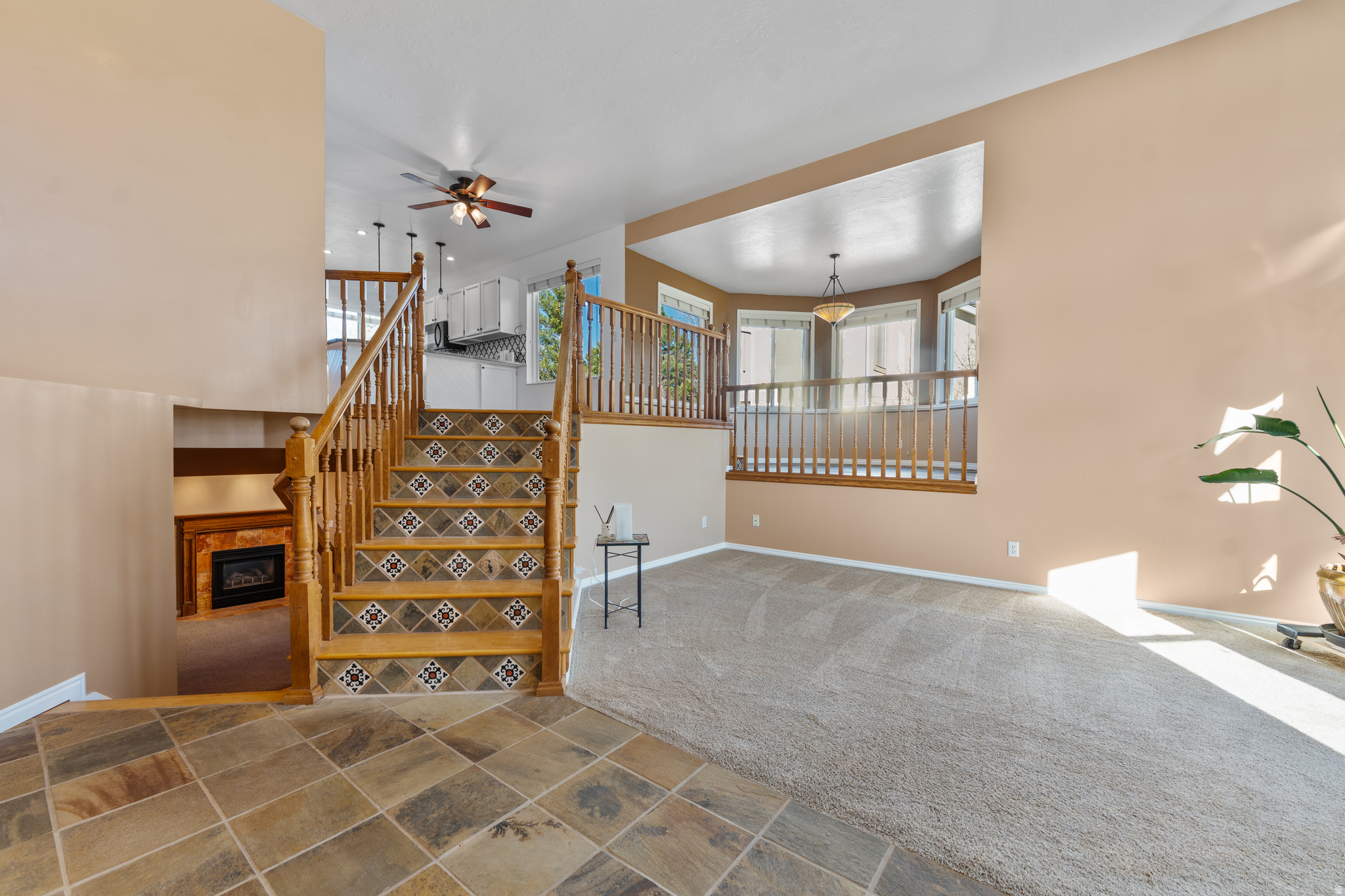 WHITE CITY - Residential