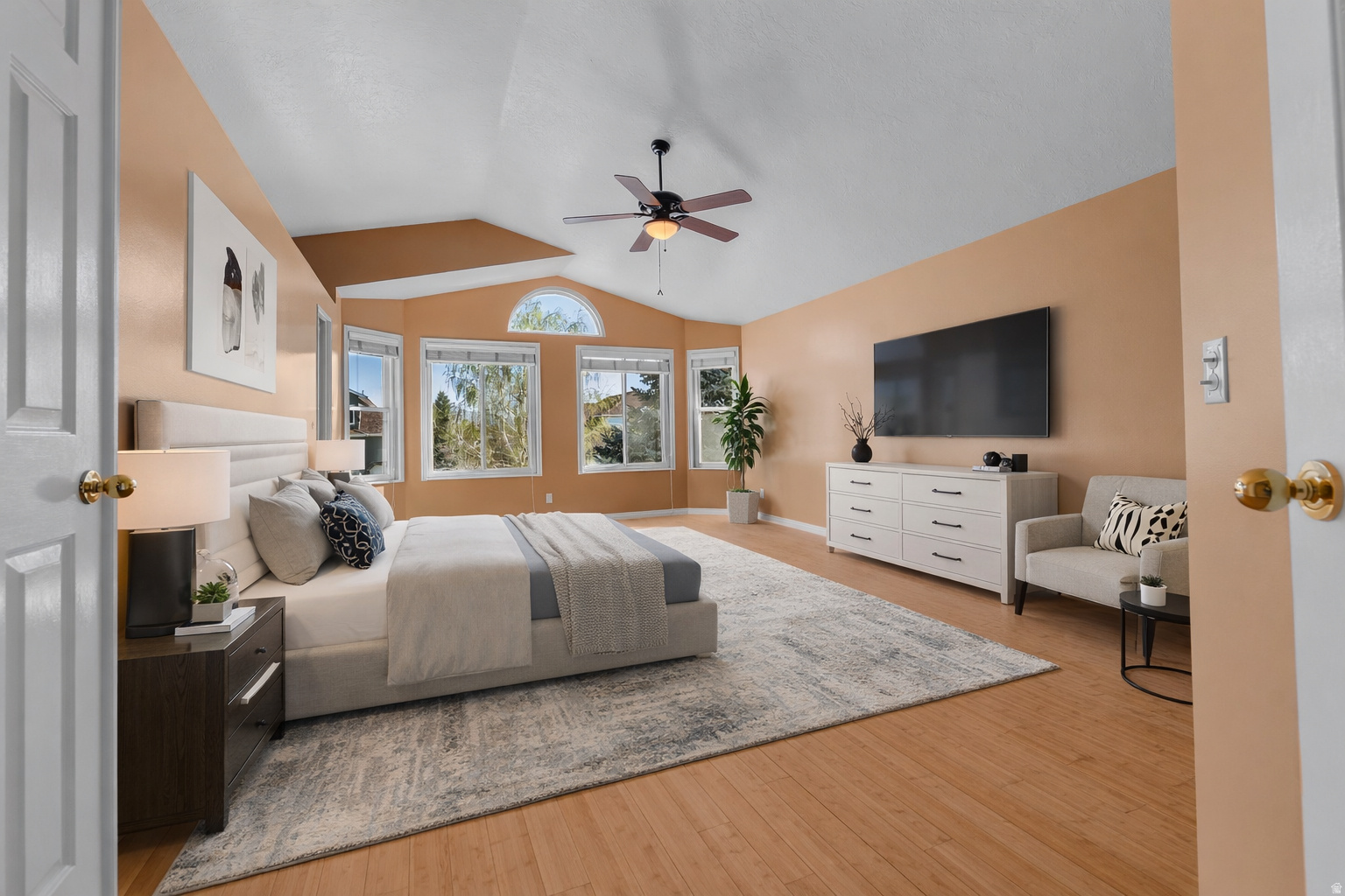 WHITE CITY - Residential