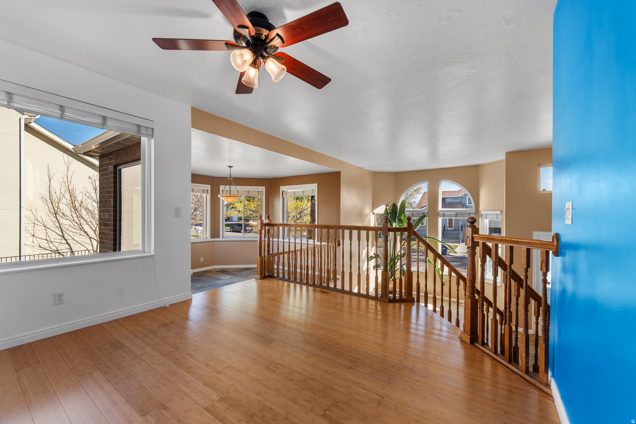 WHITE CITY - Residential