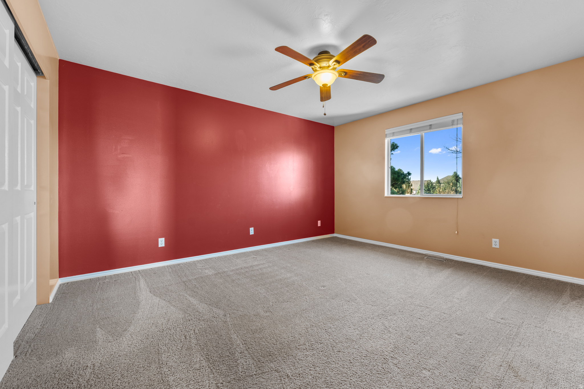 WHITE CITY - Residential