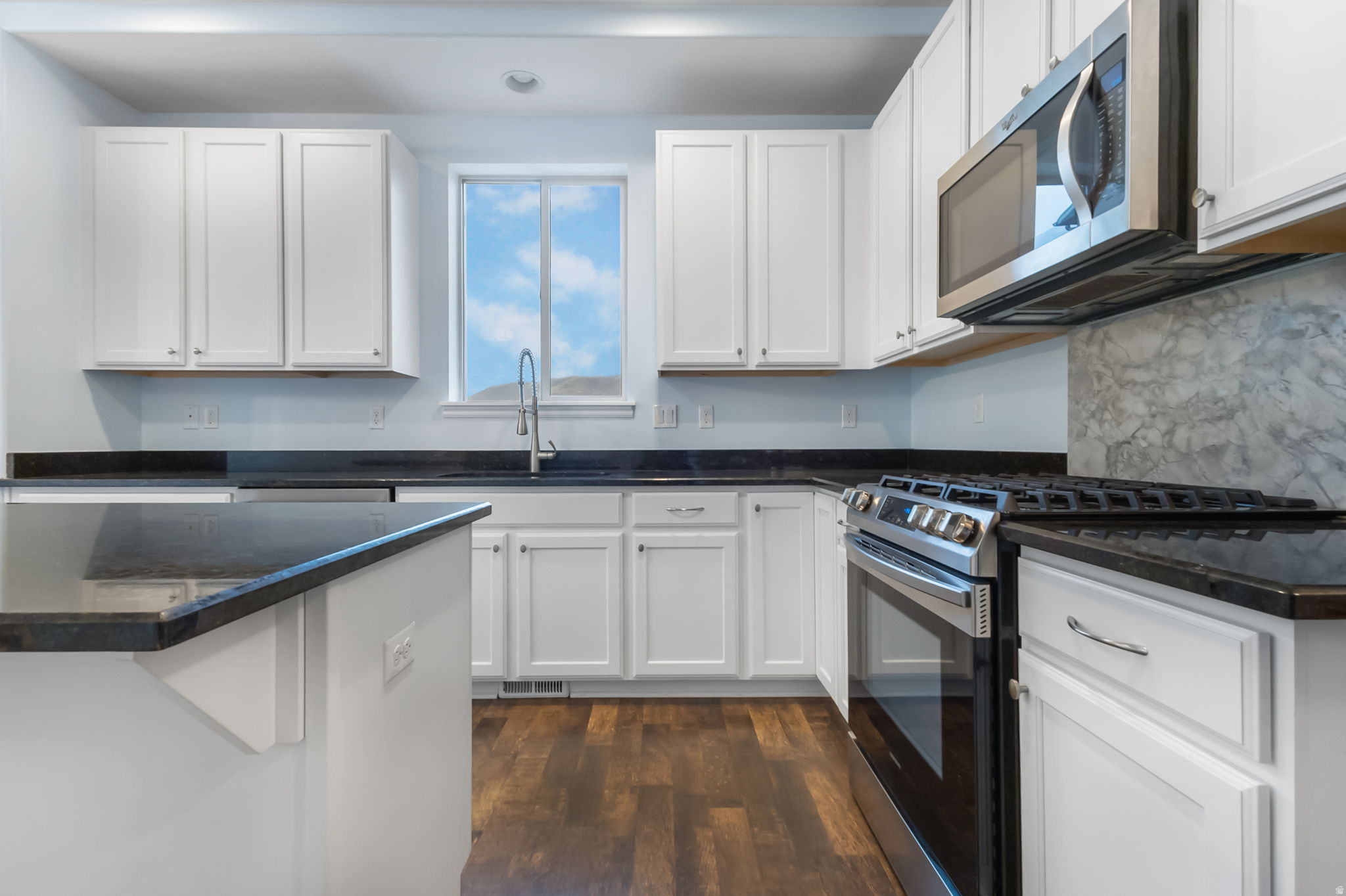 MONTREAUX AT SOUTH MOUNTAIN - Residential