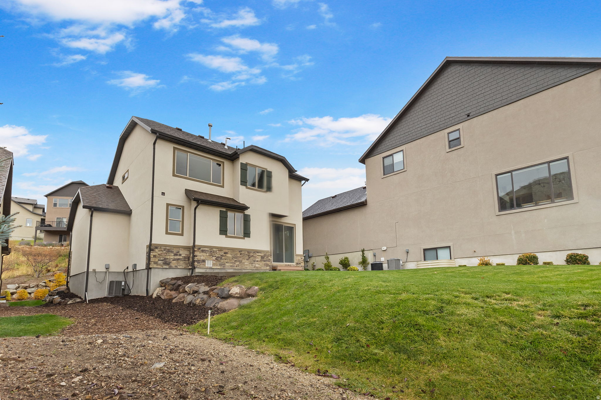 MONTREAUX AT SOUTH MOUNTAIN - Residential