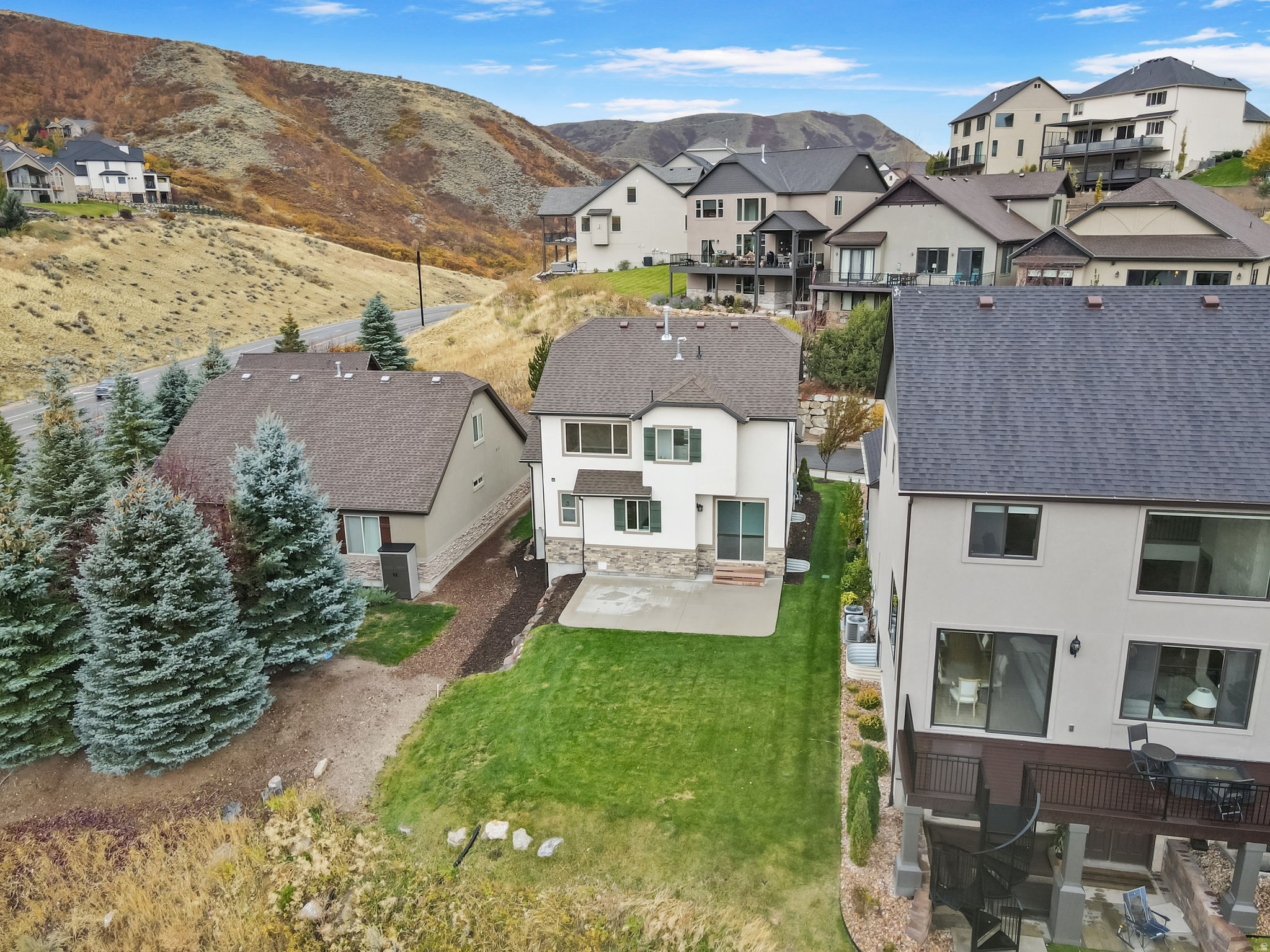 MONTREAUX AT SOUTH MOUNTAIN - Residential