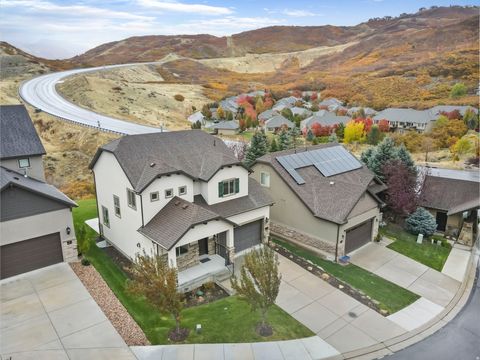 Tiny photo for 14585 S DELACROIX DR, Draper, UT 84020 (MLS # 2119895)