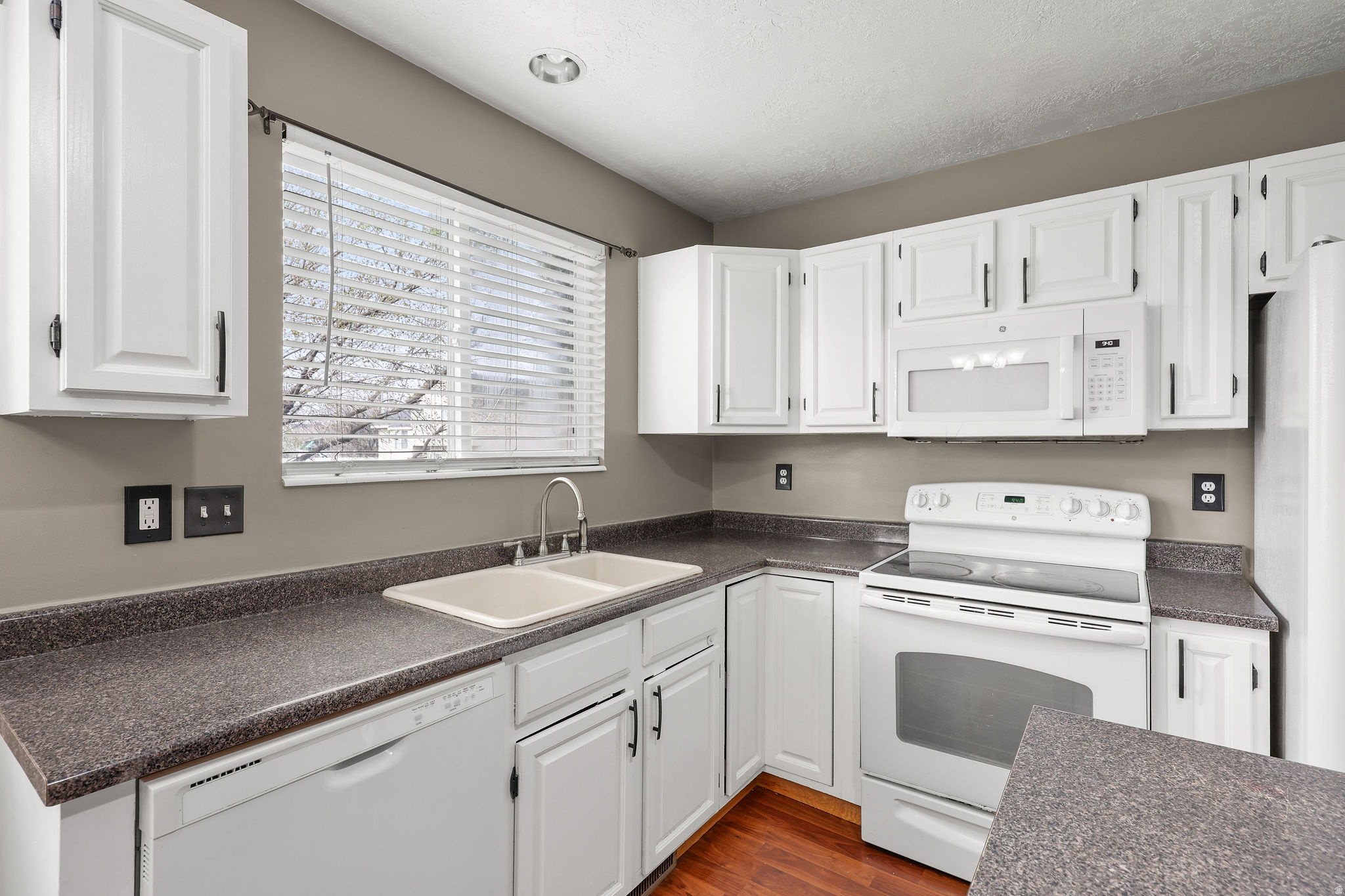 BRIDGES - Residential