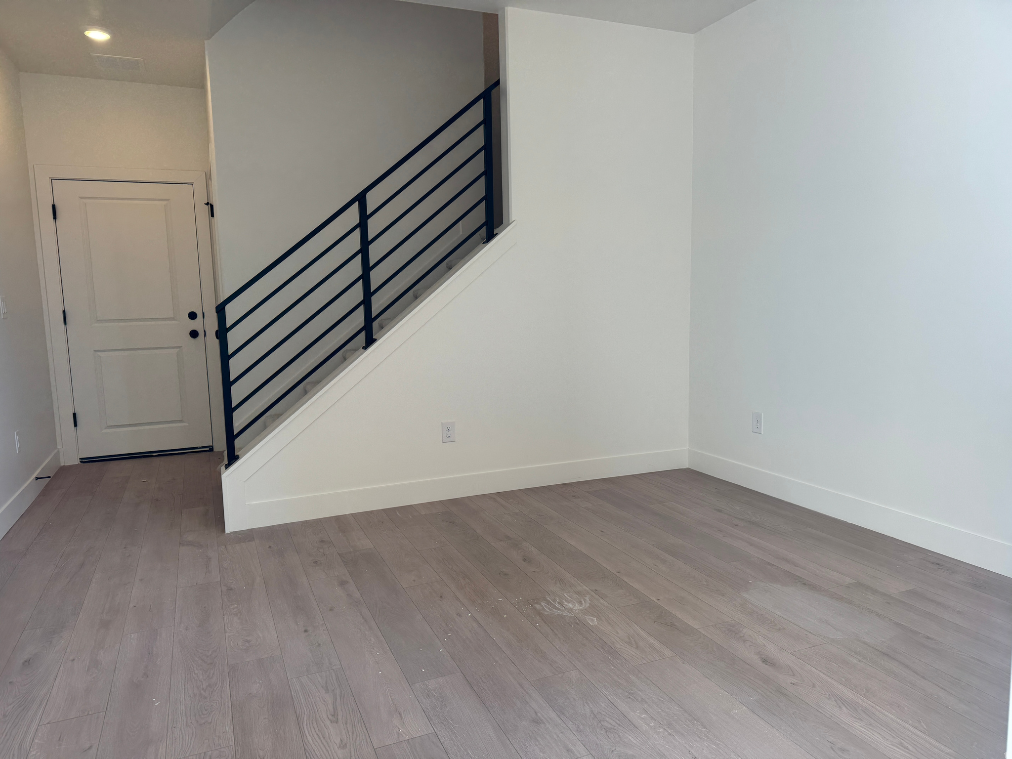 DOWNTOWN DAYBREAK - Residential