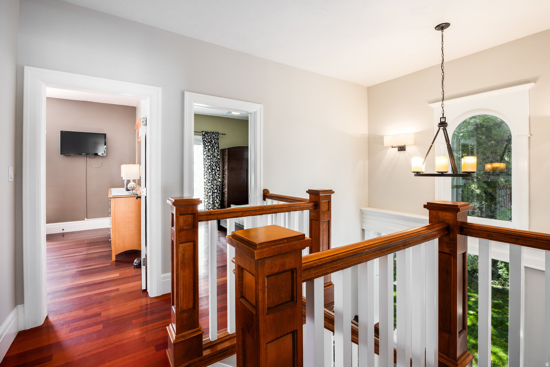 AVENUES - Residential