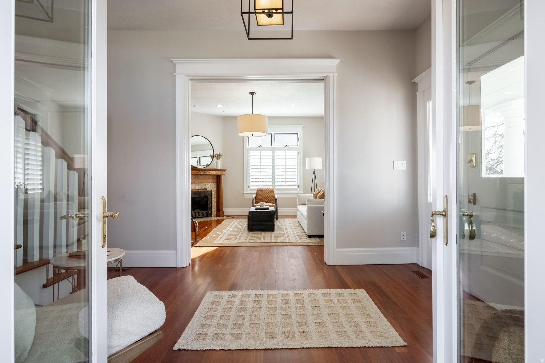 AVENUES - Residential