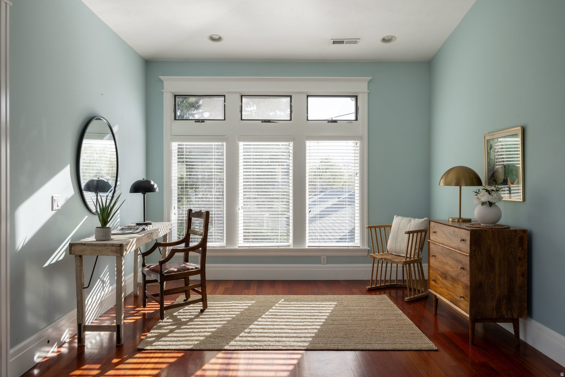 AVENUES - Residential