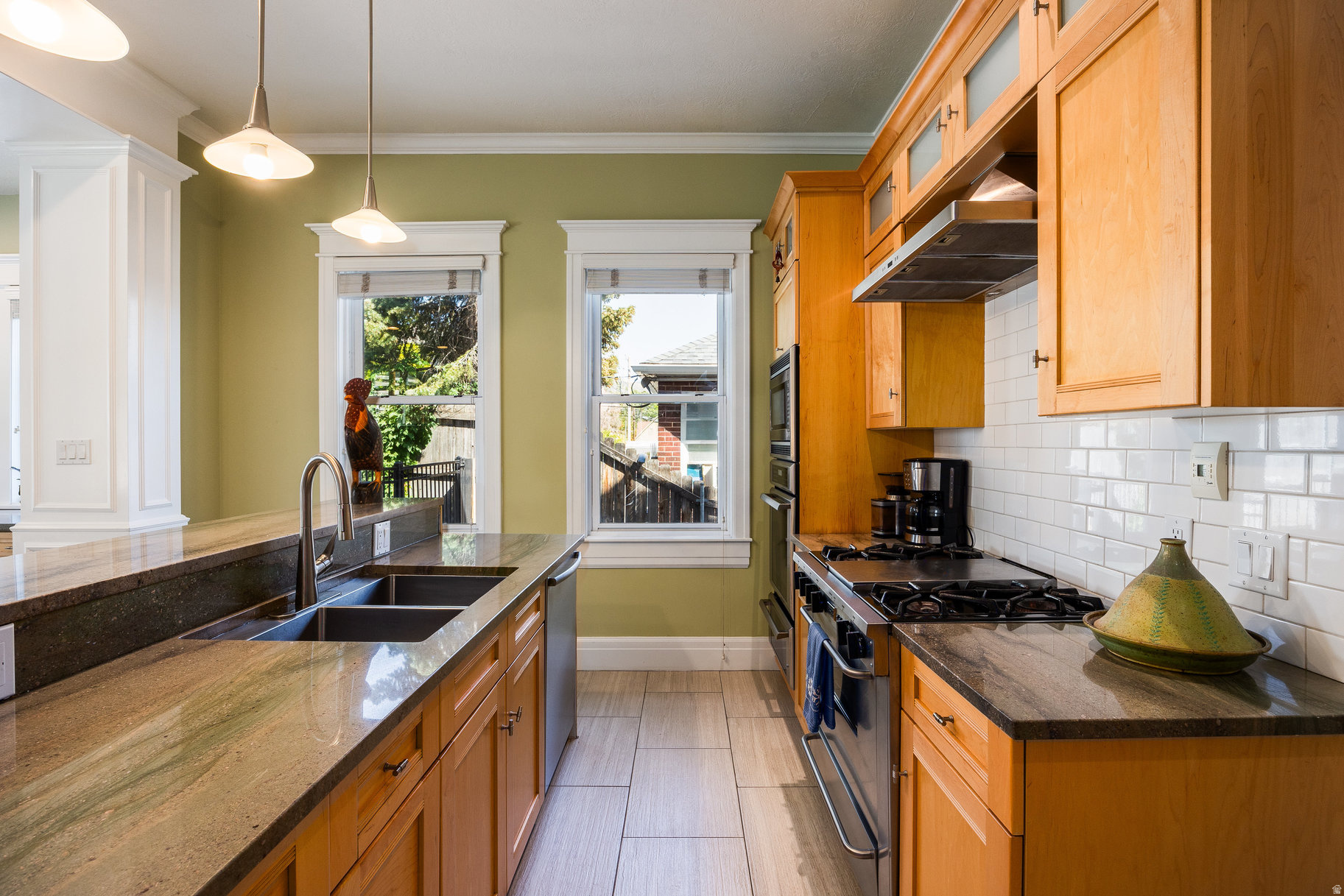 AVENUES - Residential