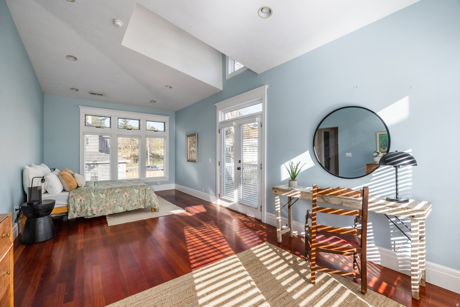 AVENUES - Residential