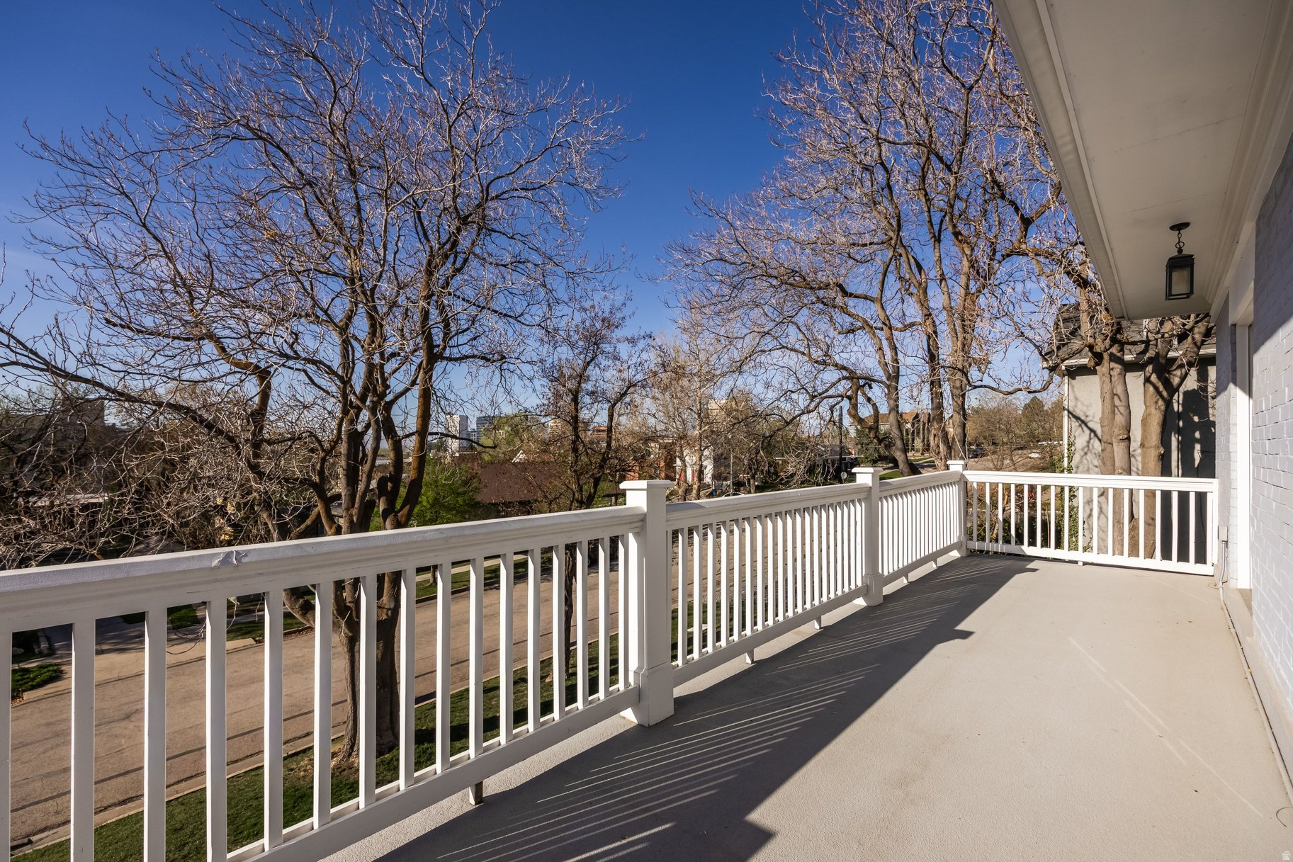 AVENUES - Residential