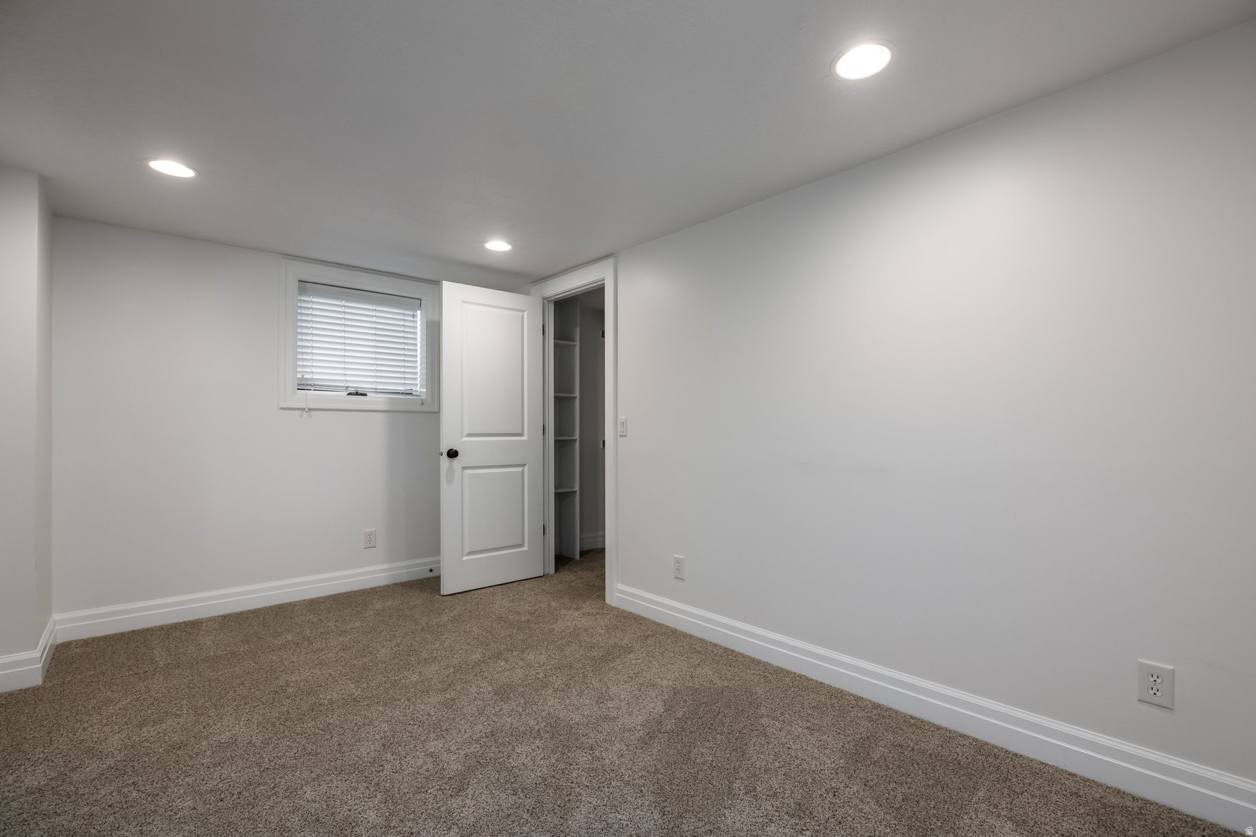 AVENUES - Residential