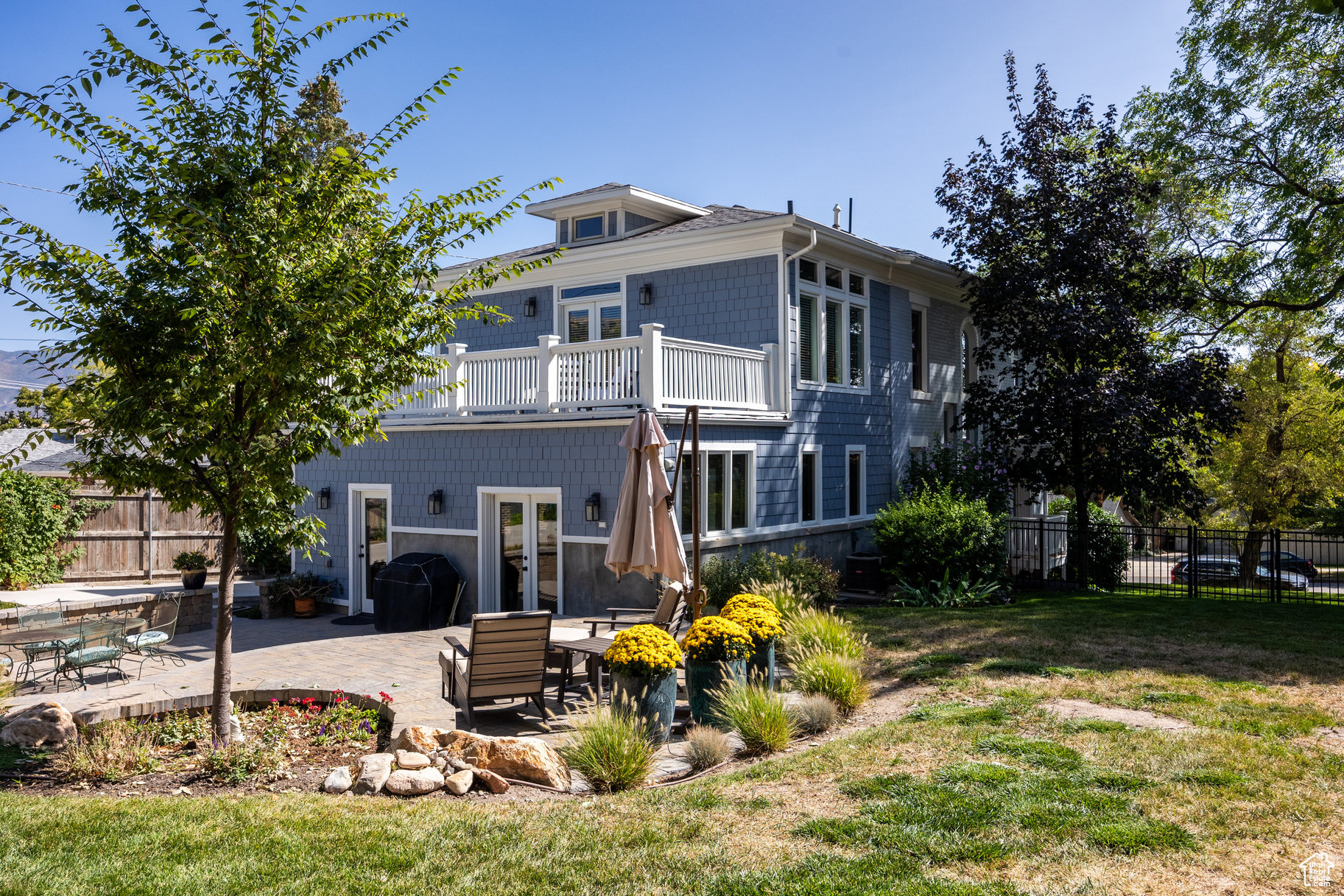 AVENUES - Residential