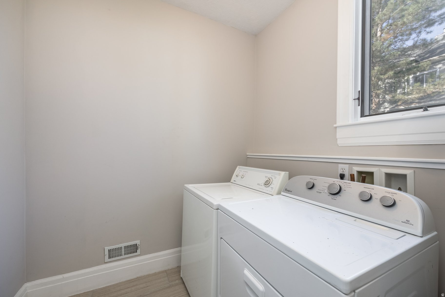 AVENUES - Residential