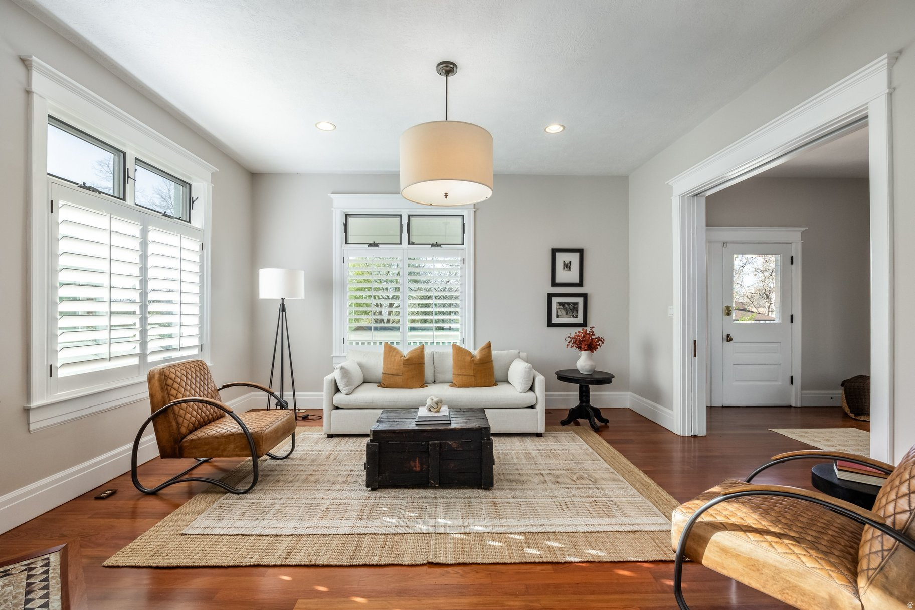 AVENUES - Residential