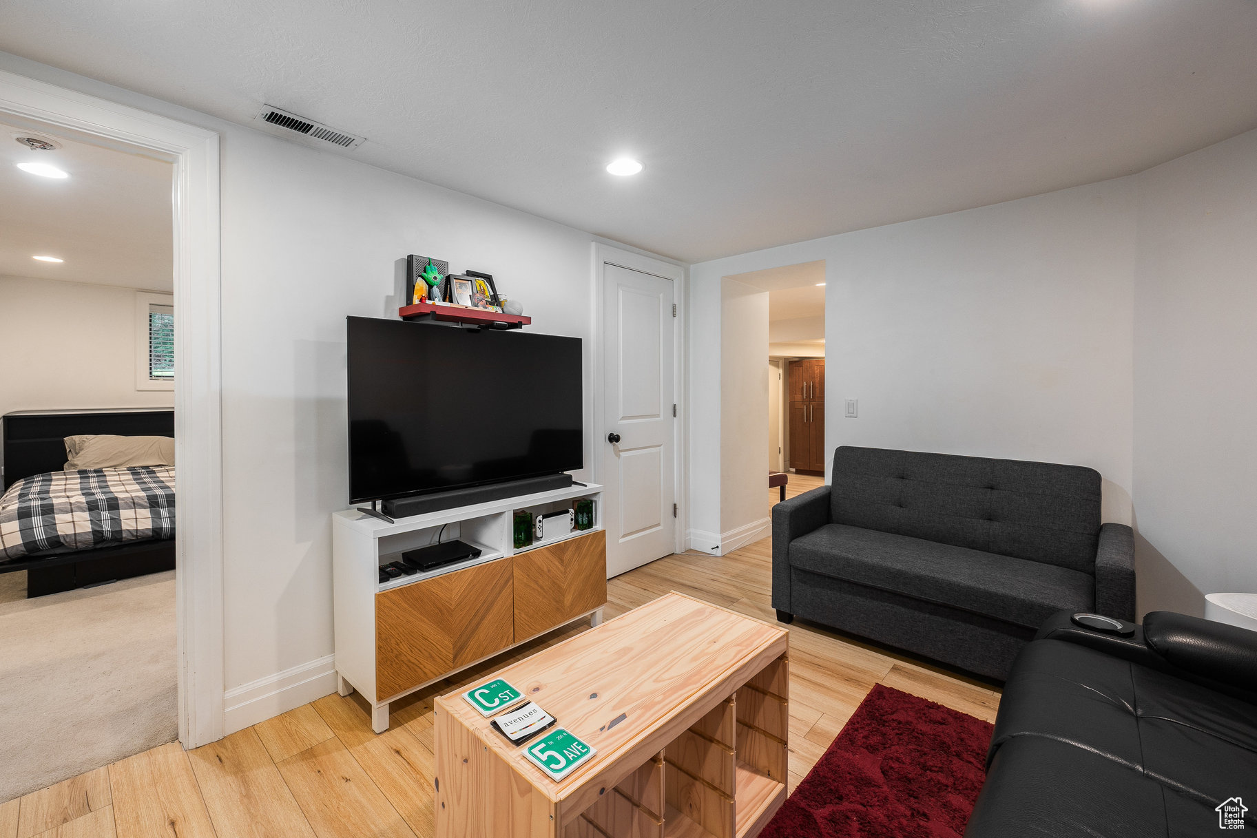 AVENUES - Residential