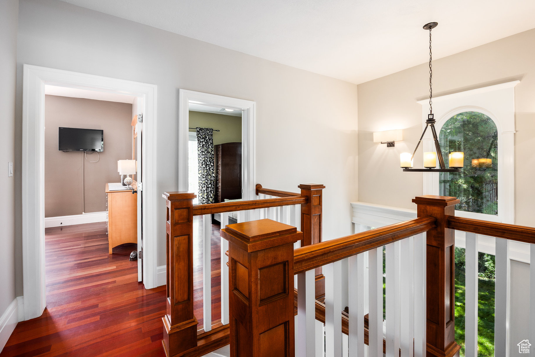 AVENUES - Residential
