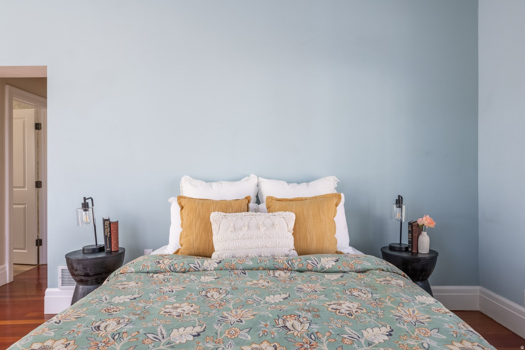 AVENUES - Residential