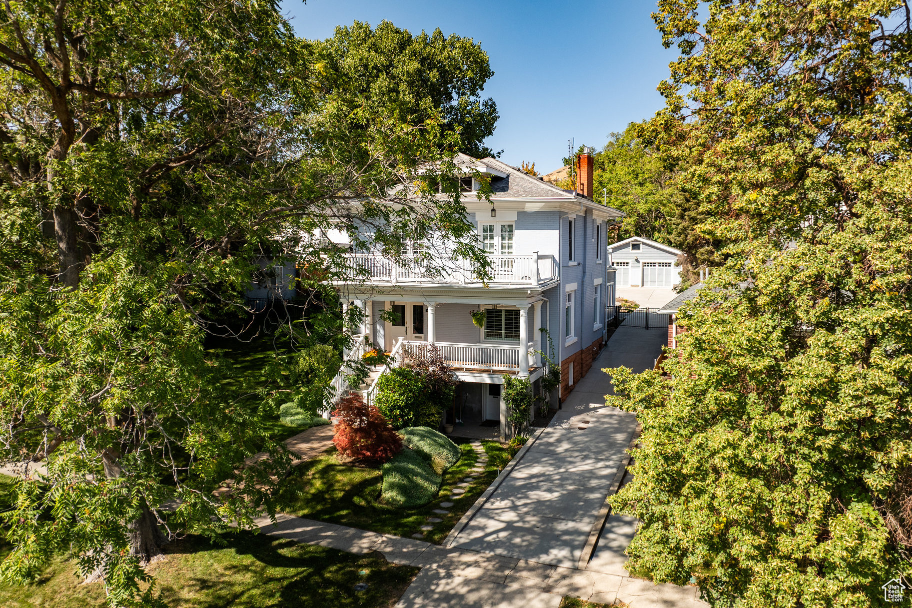 AVENUES - Residential