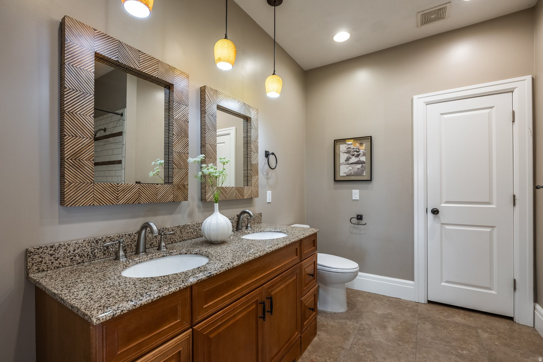 AVENUES - Residential