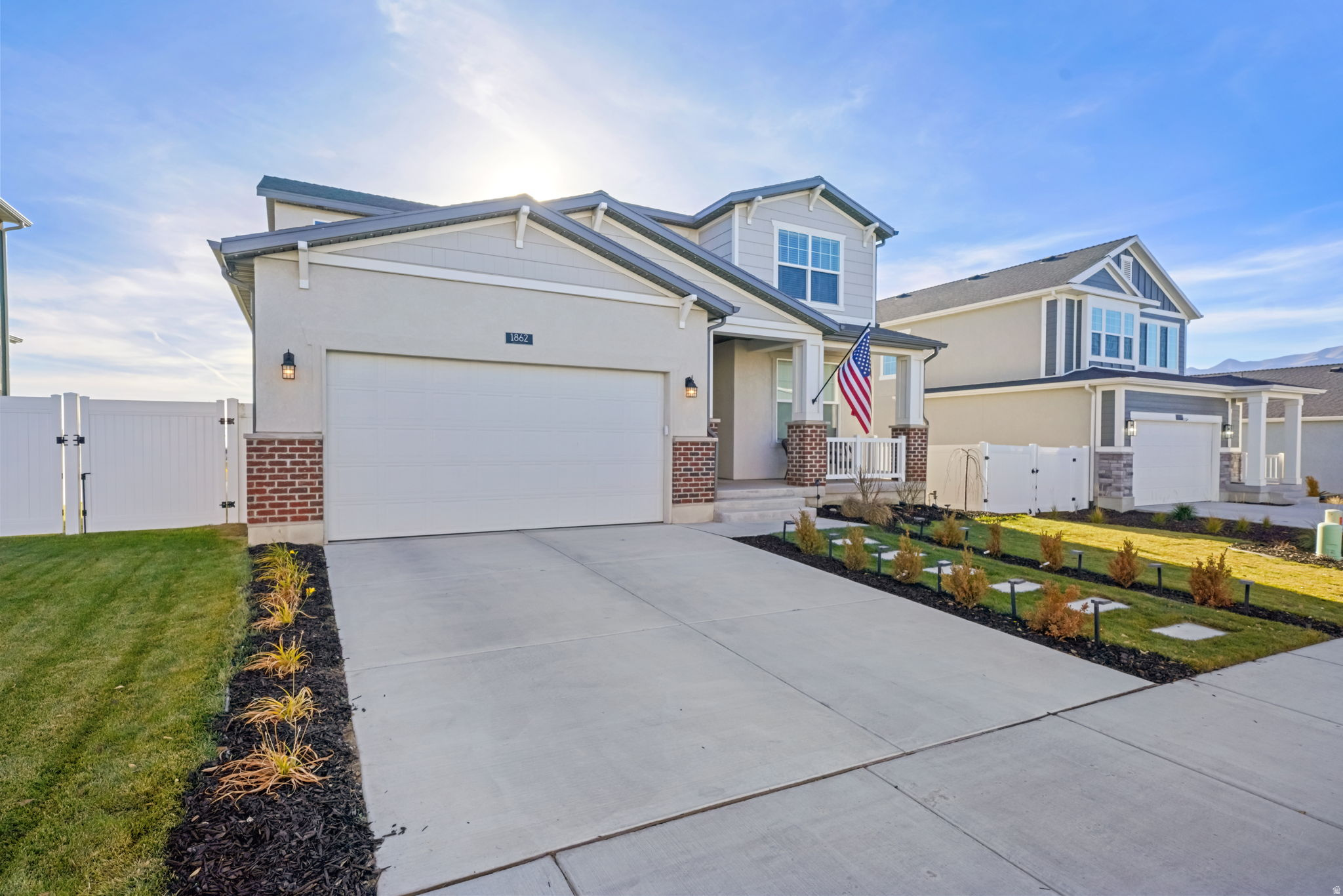 OVERLAND - Residential