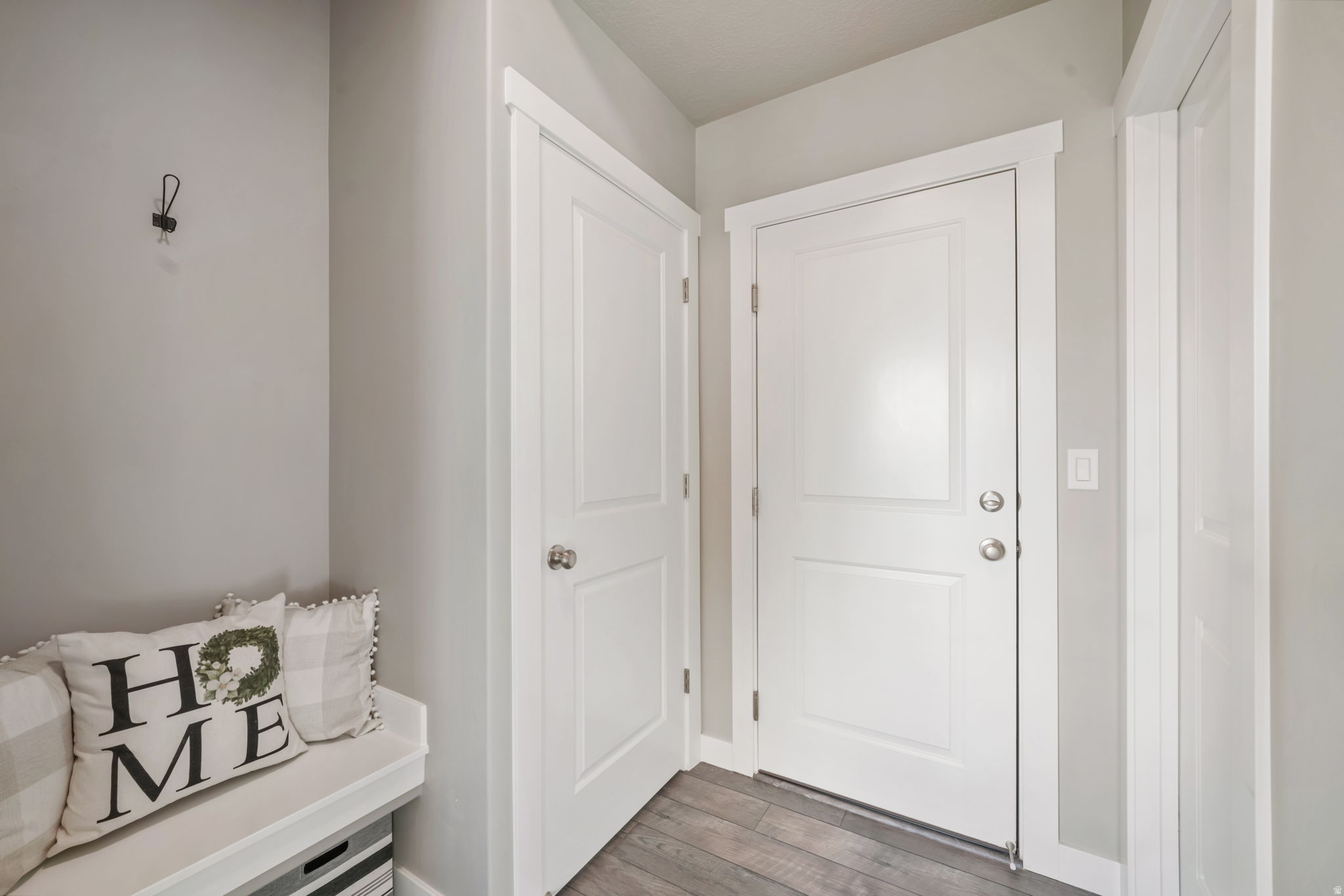 OVERLAND - Residential