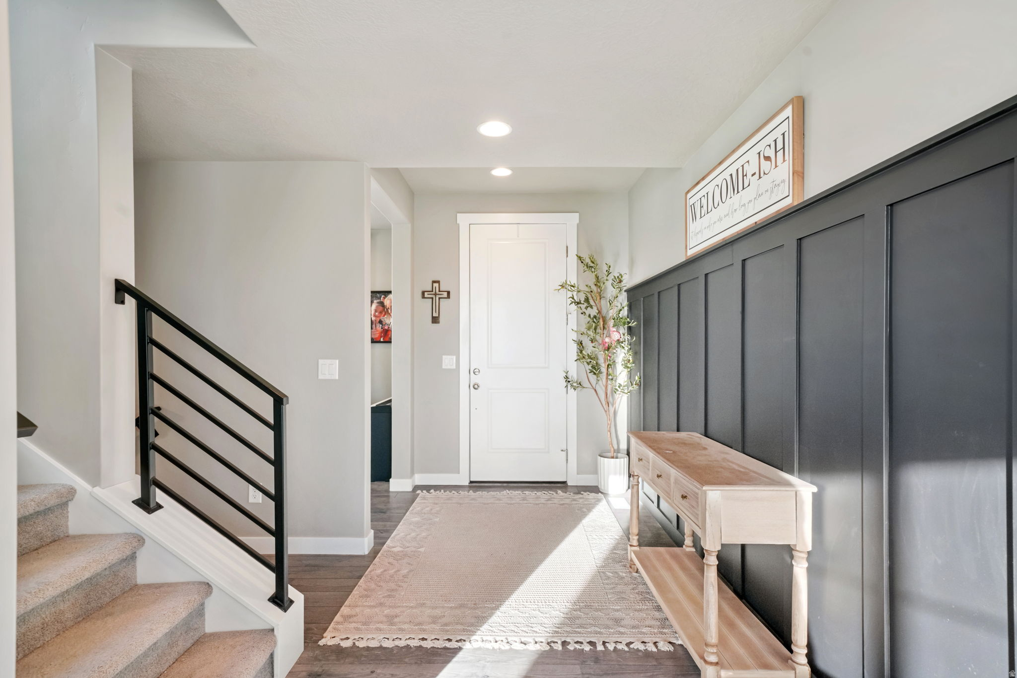 OVERLAND - Residential