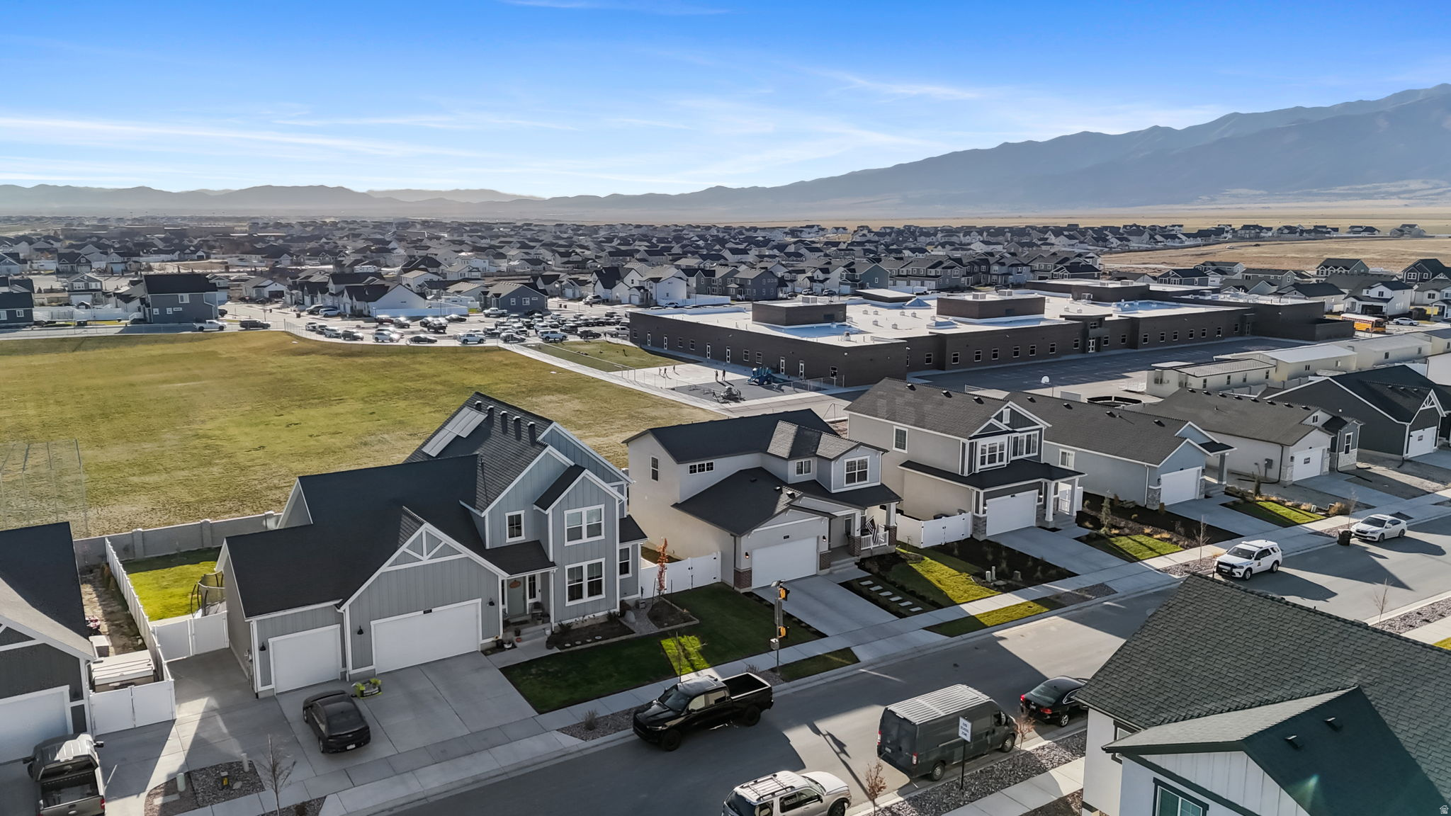 OVERLAND - Residential