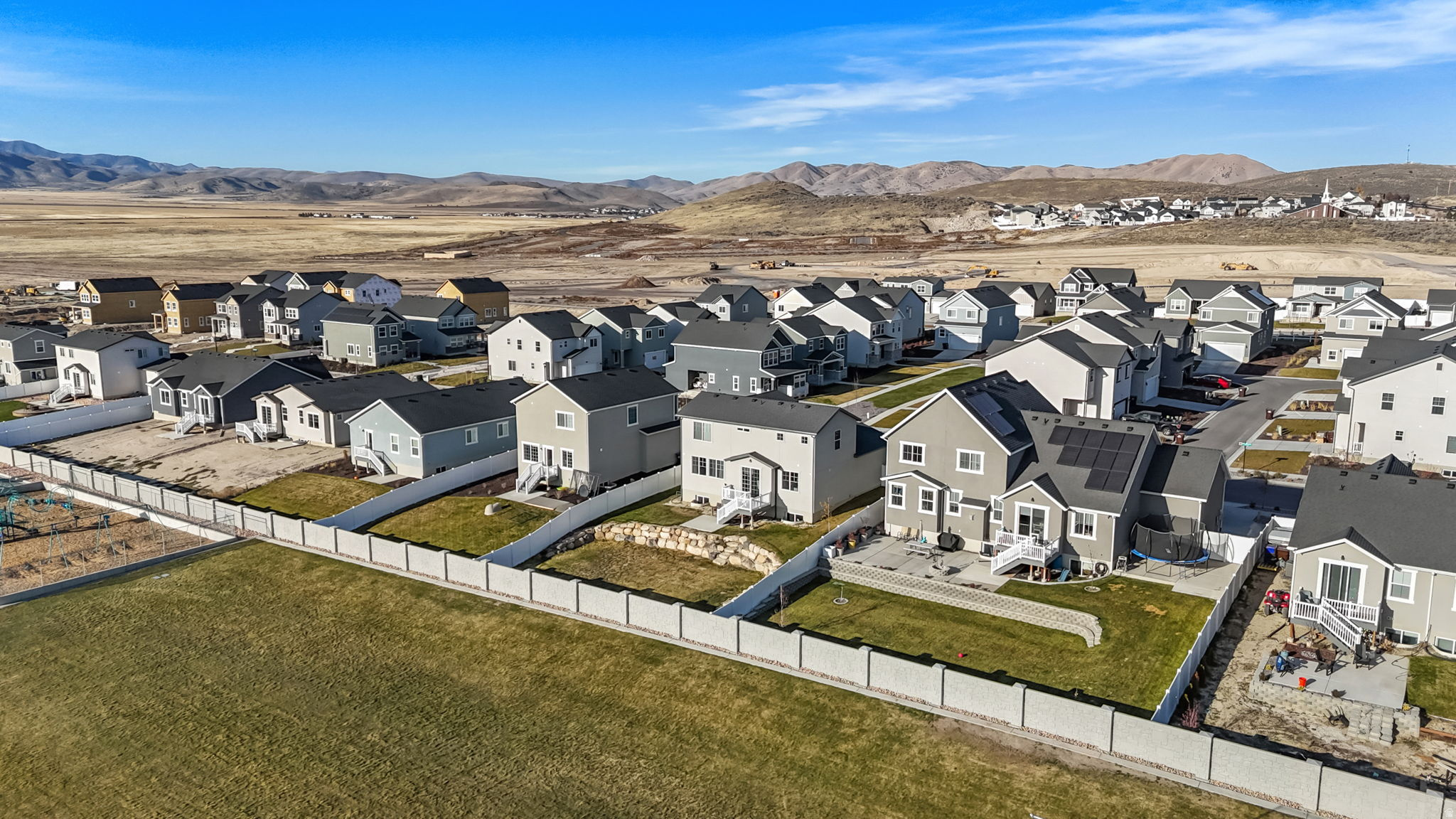 OVERLAND - Residential